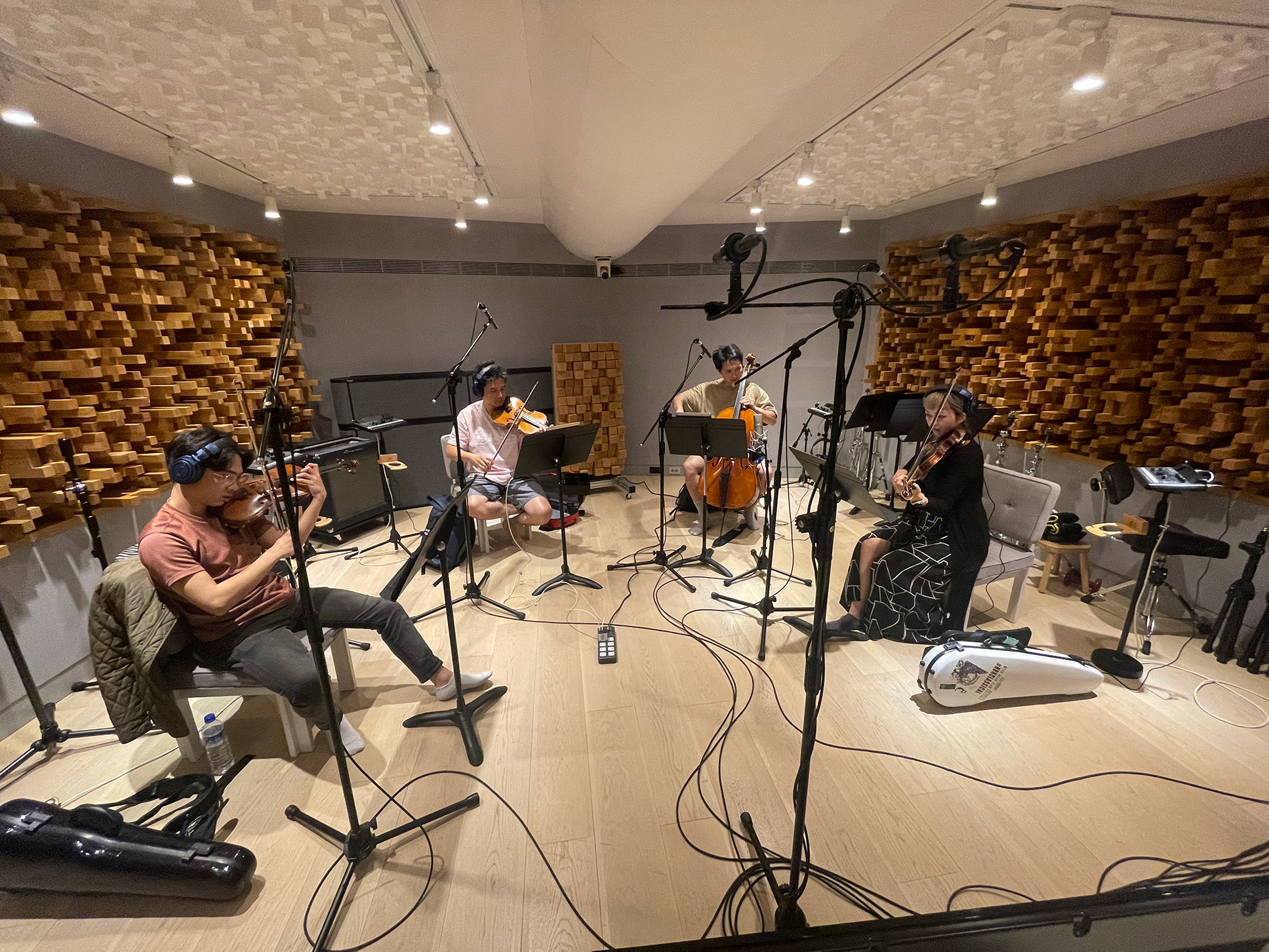 《鬼才之道》電影配樂由製作人盧律銘領軍，組成「鬼才大band」。（牽猴子提供）