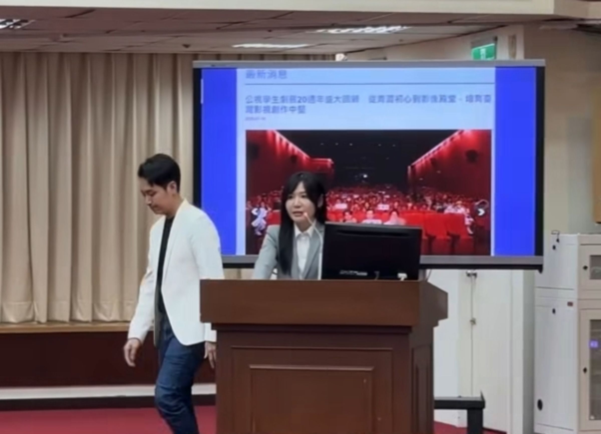 羅廷瑋突然在吳沛憶質詢時間喊了休息,說走就走,離開會議室。(翻攝自吳沛憶臉書)