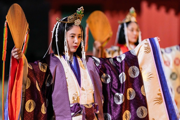 吉高由里子主演大河劇《致光之君》，詮釋《源氏物語》作者紫式部。（翻攝自cinemacafe）