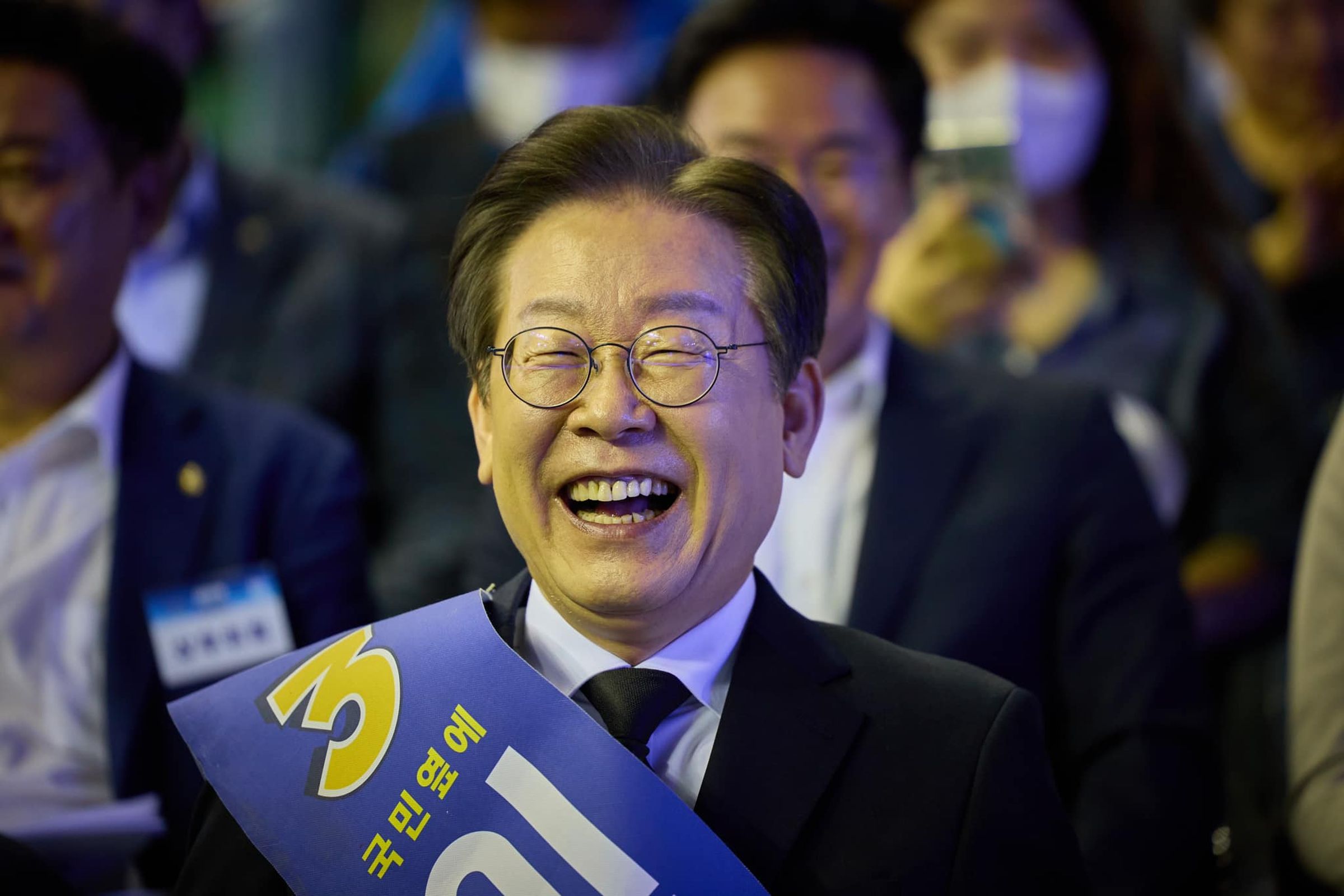 共同民主黨總統候選人李在明，在面對台海問題時，選擇不正面回應。（翻攝自이재명臉書）