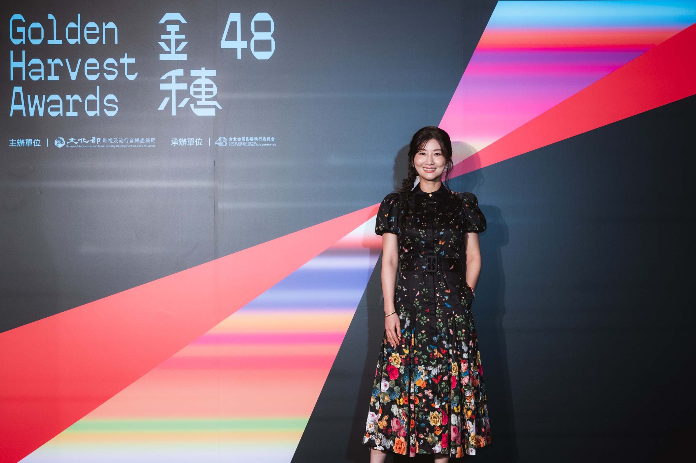 金鐘影后朱芷瑩帶領新作《放生》與《百花公主》力挺金穗,展現深厚情誼。(金馬執委會提供)