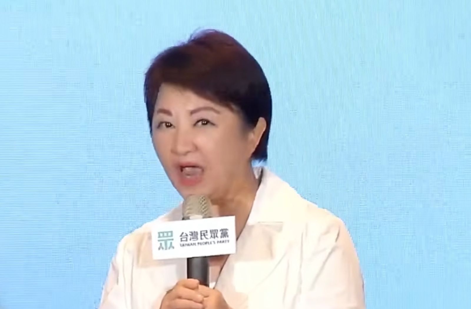 沒放棄倒閣! 盧秀燕出席民眾黨慶再喊「2026全民倒閣、2028全民倒賴」