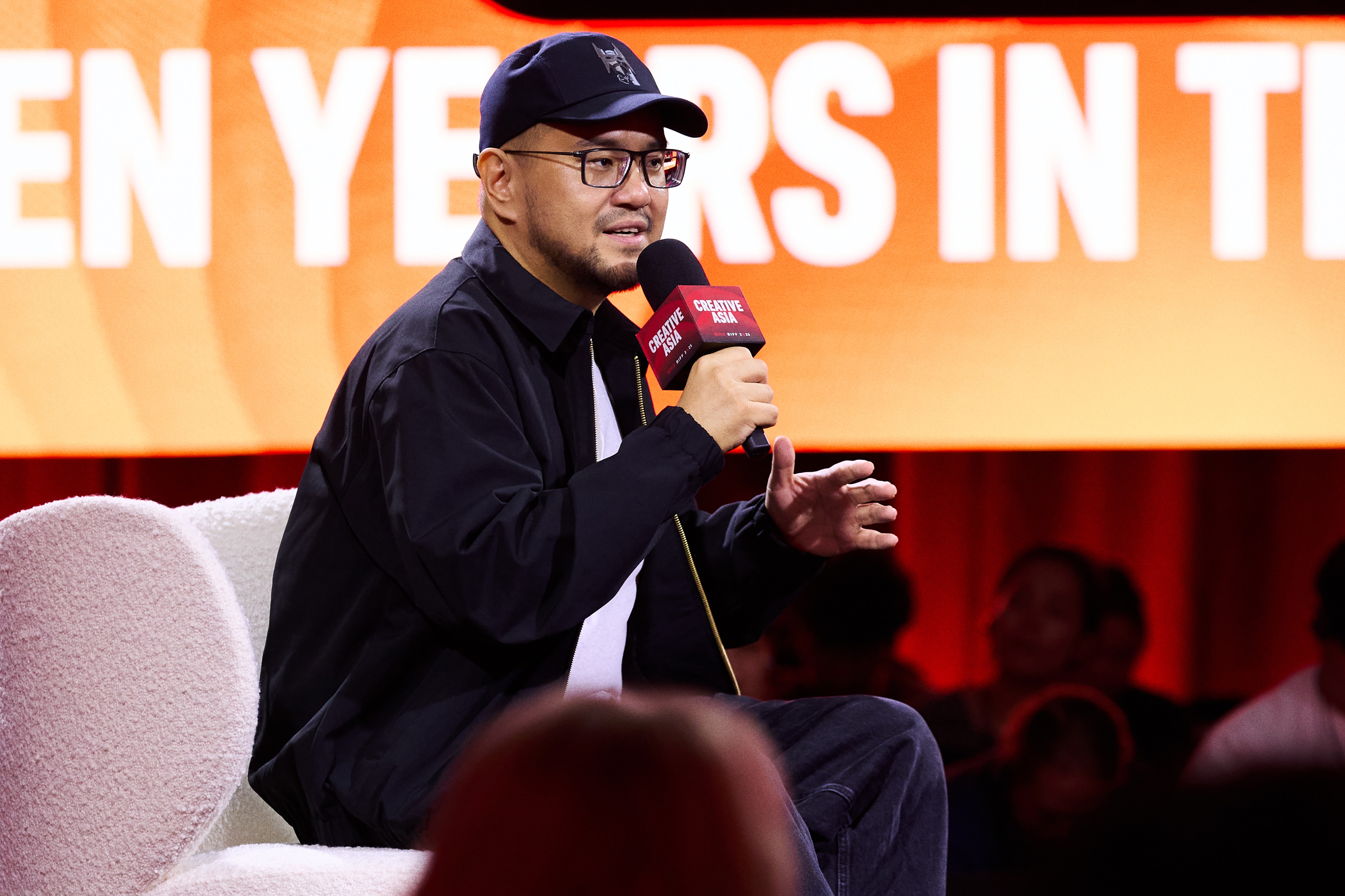 導演陳正道曝《回魂計》選角經過 舒淇主動換角想演家庭主婦、看中李心潔認真執著。（Netflix提供）