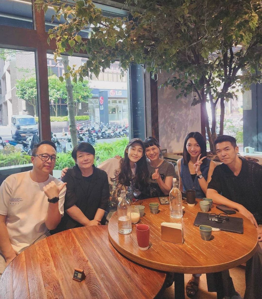 范瑋琪與師大同學聚會。（翻攝范瑋琪IG））