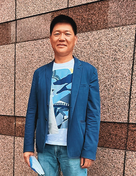 民進黨前中執委郭再欽涉台南市正副議長賄選案,一審雖無罪,近日又捲入土地詐貸案遭交保。(資料照)