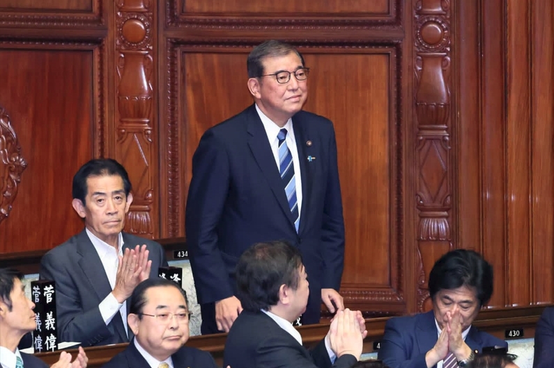 日本首相石破茂有望在今日下午的「特別國會」順利連任。（翻攝自X @MMarreroCruz）