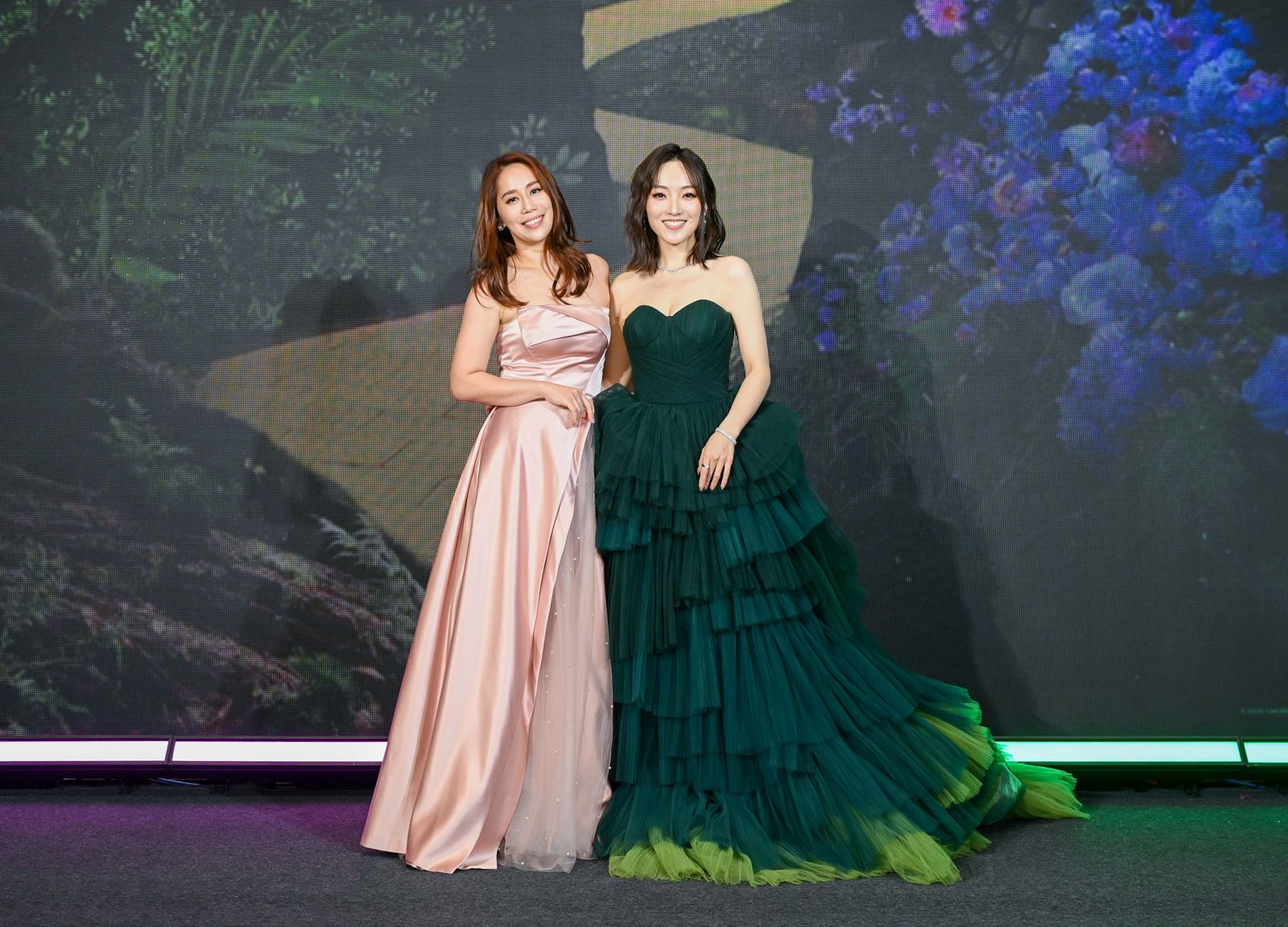 《魔法壞女巫：第二部》華麗首映　閻奕格與劉軒蓁攜手挑戰高音