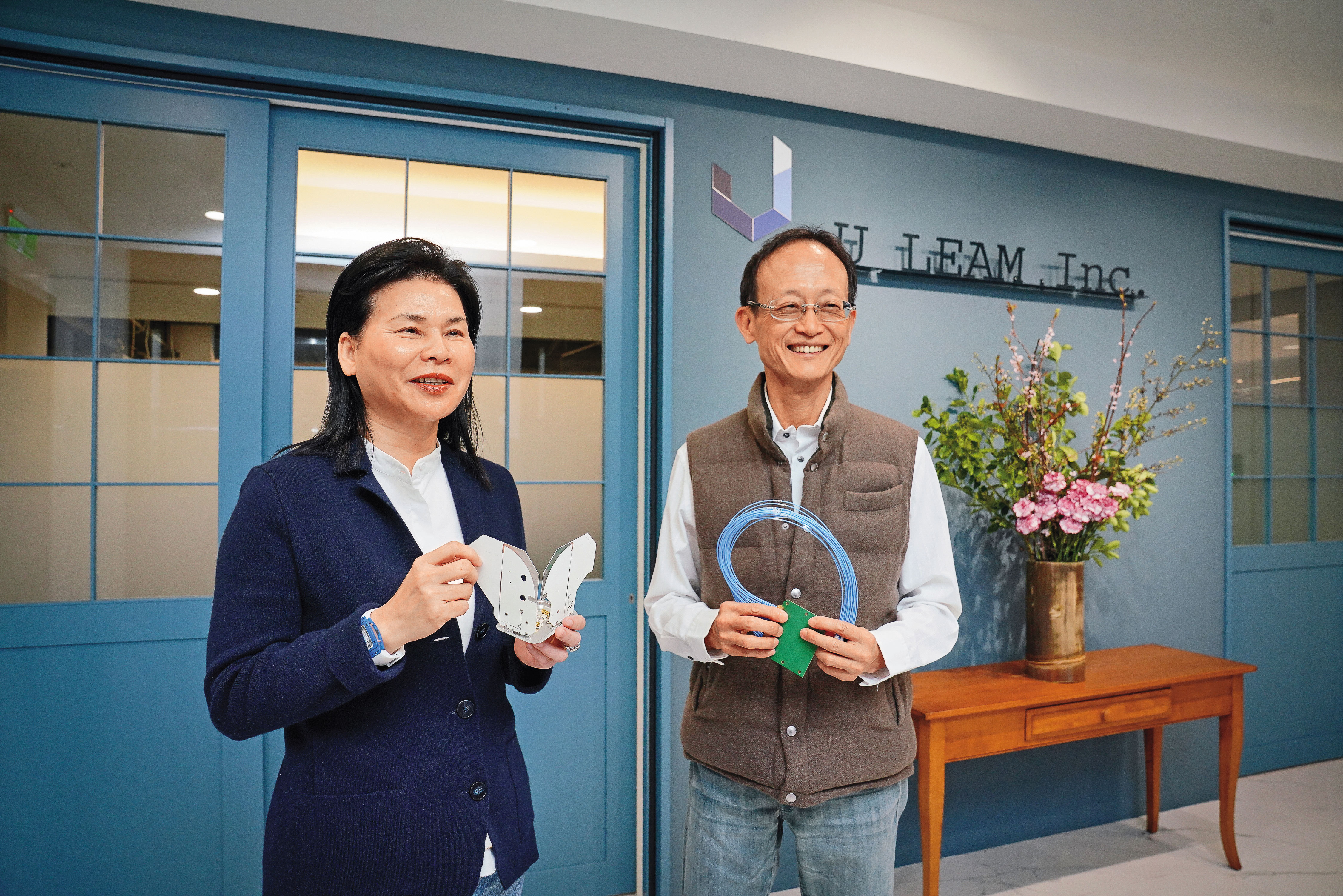 廌家科技是協助AST發展藍鳥衛星的幕後功臣之一，提供太空等級高速傳輸線纜、連接器、PCB板與電池等產品。