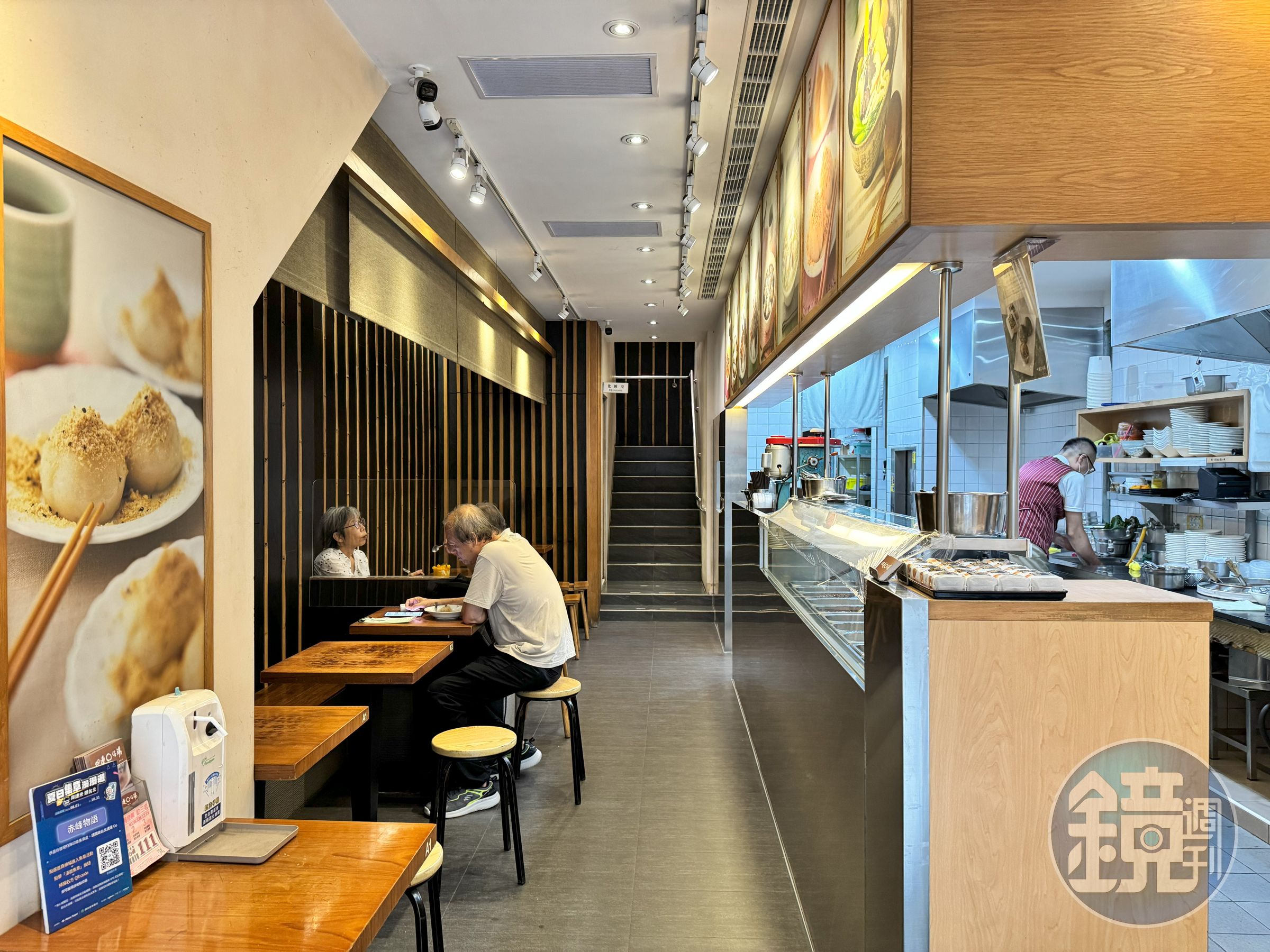 內用環境也很舒適，二樓還有一個用餐空間。