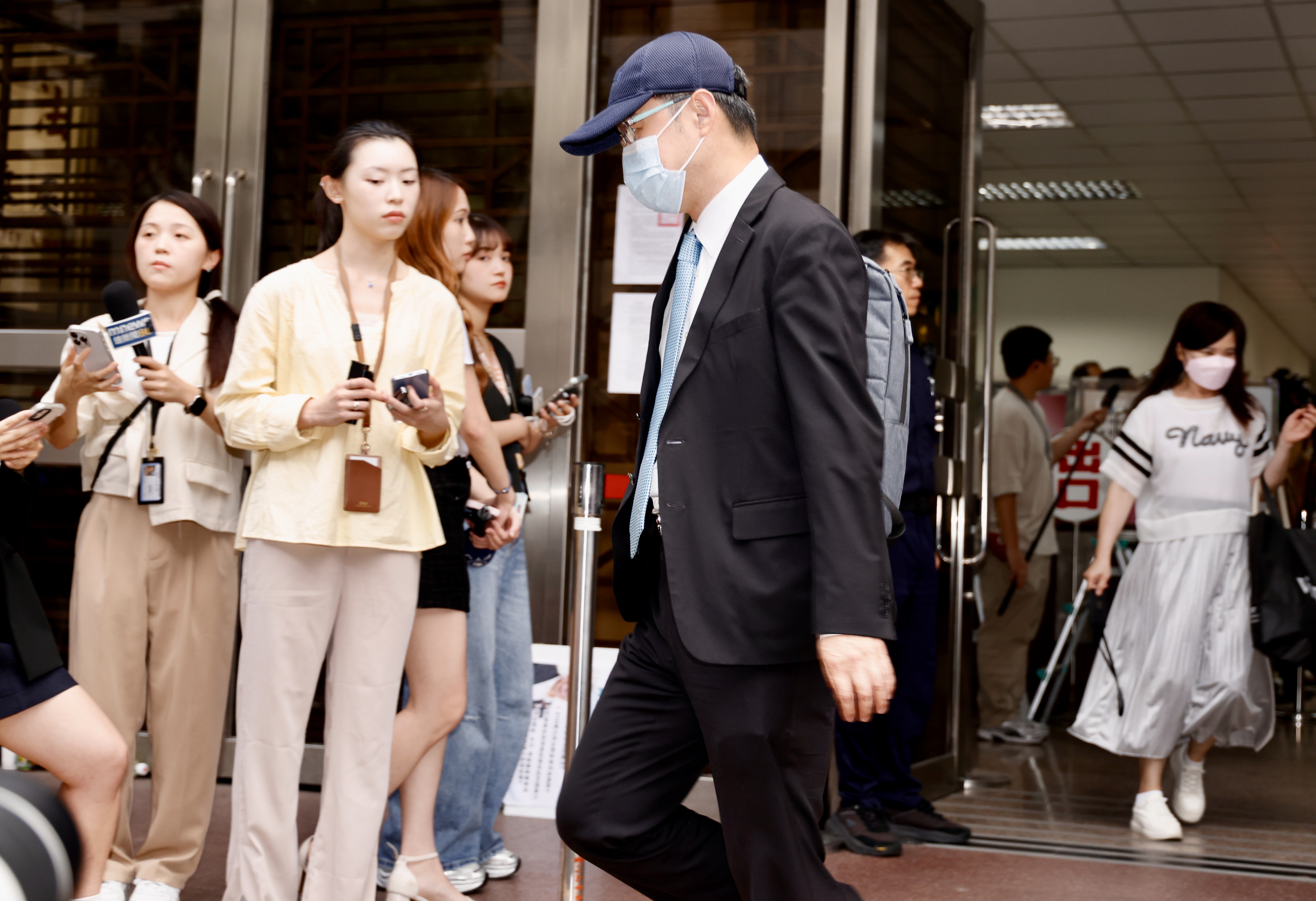會計師端木正今在高院改口認罪，請求法官輕判。