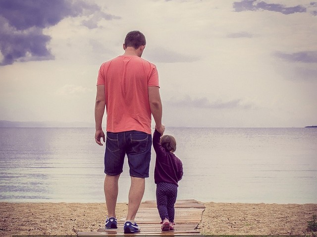 兒福聯盟資產45億，自詡「孩子守護者」卻爆保母虐童！網友罵爆。（翻自兒福聯盟臉書）