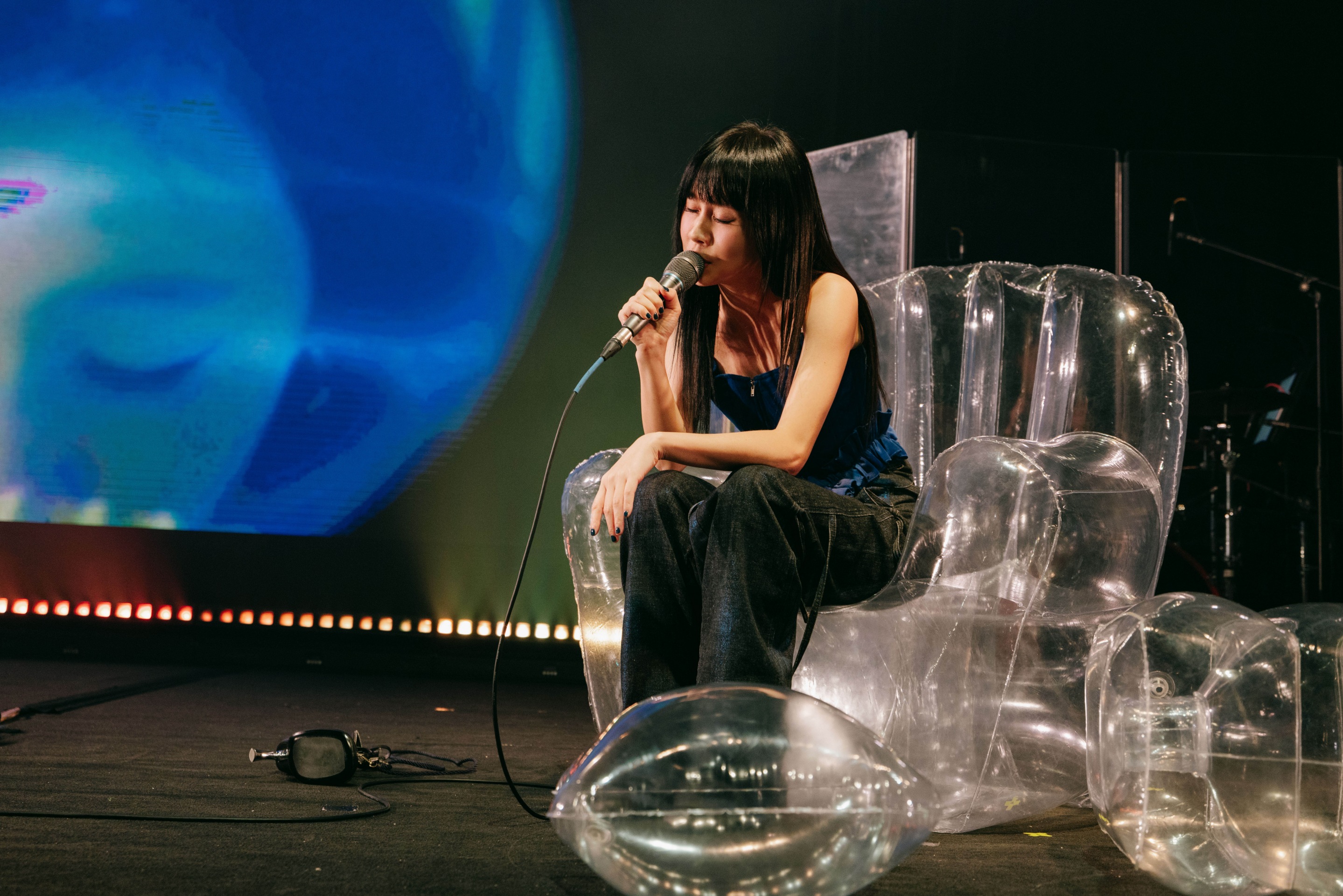 白安《路邊野餐》新專輯巡迴演唱會首站於台中Legacy登場。（相信音樂提供）