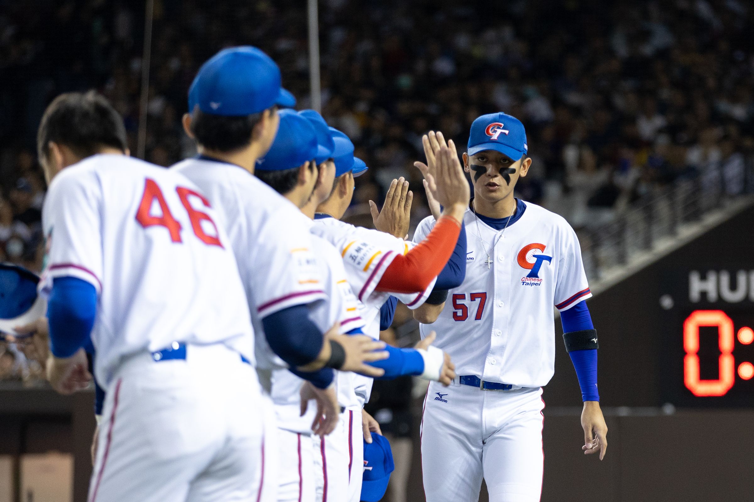 台灣隊今晚對上菲律賓隊,以2:1險勝,挺進冠軍戰。(中華棒協提供)
