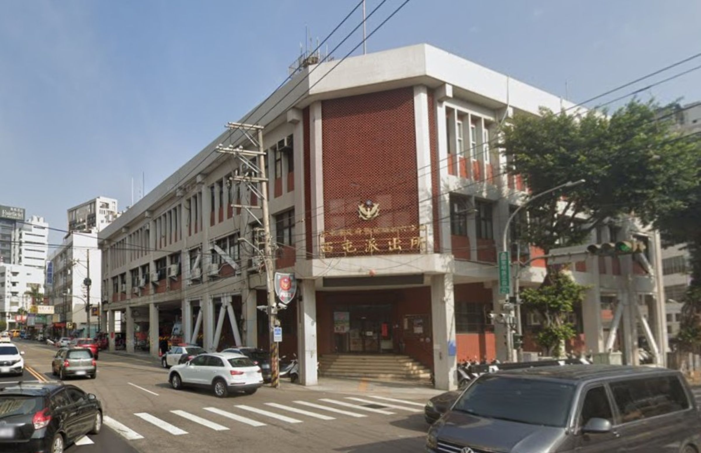 19名車主名單曝光, 前立委兒子、前副分局長名列其中。(翻攝自Google Maps)