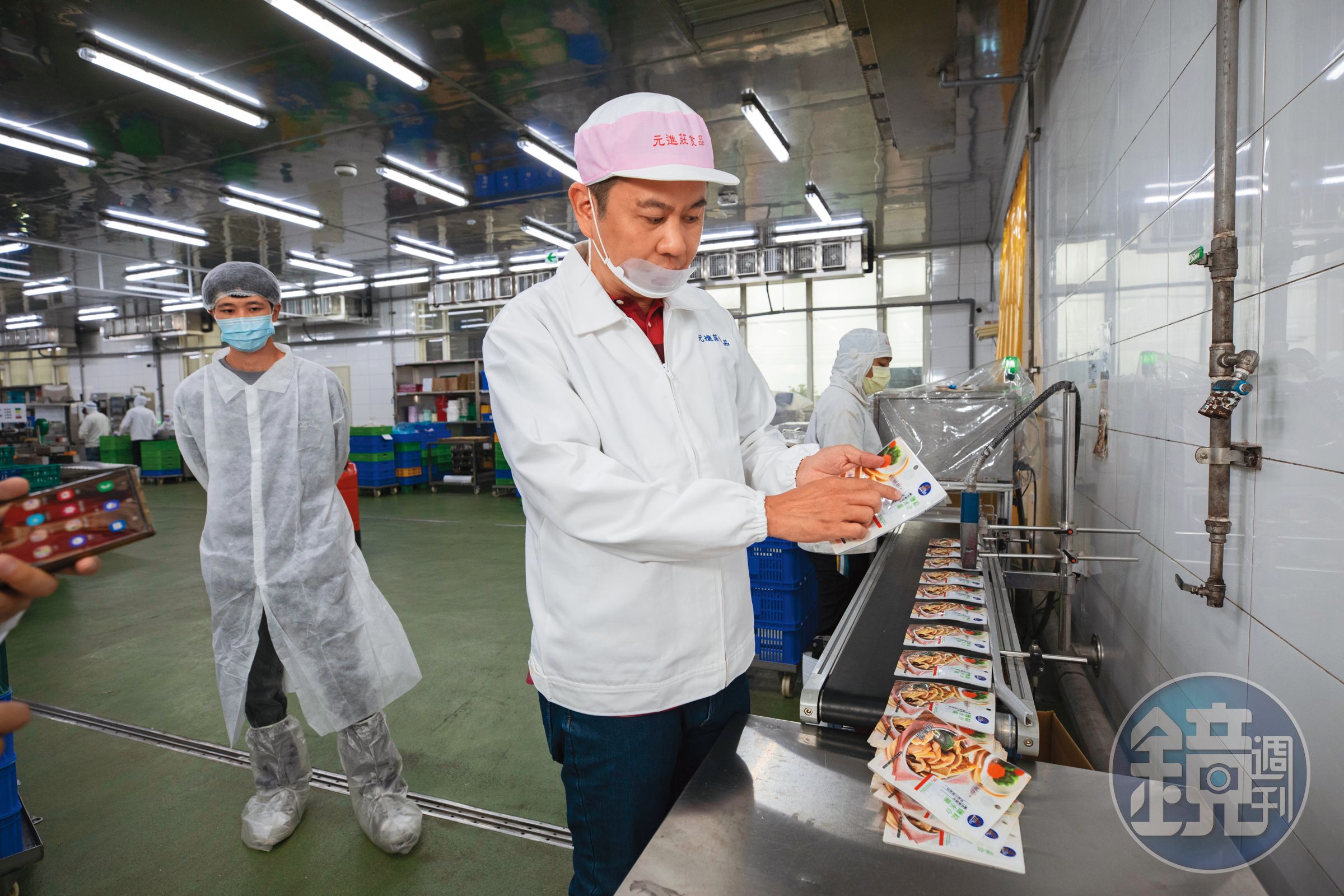 元進莊依據不同通路會設計不同價格、規格的產品,以自有品牌,或聯名、代工方式銷售。