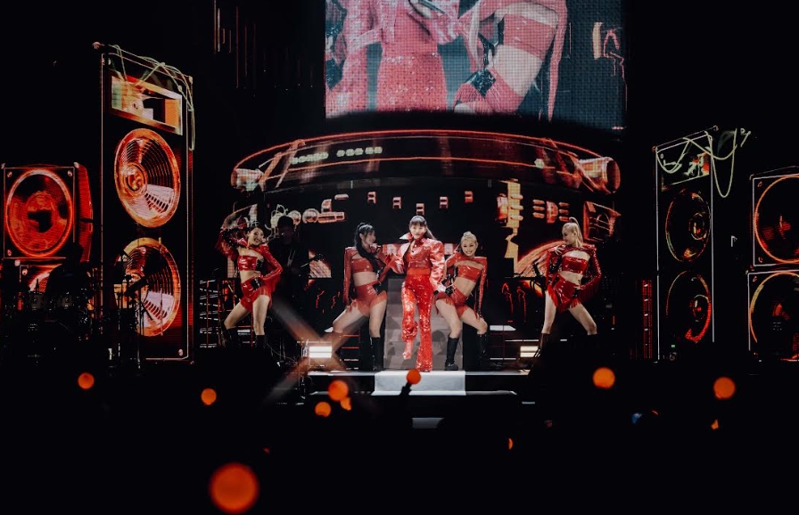 丁噹在馬來西亞舉辦《夜遊 A Night Tour》夜未眠巡迴演唱會。（相信音樂提供）