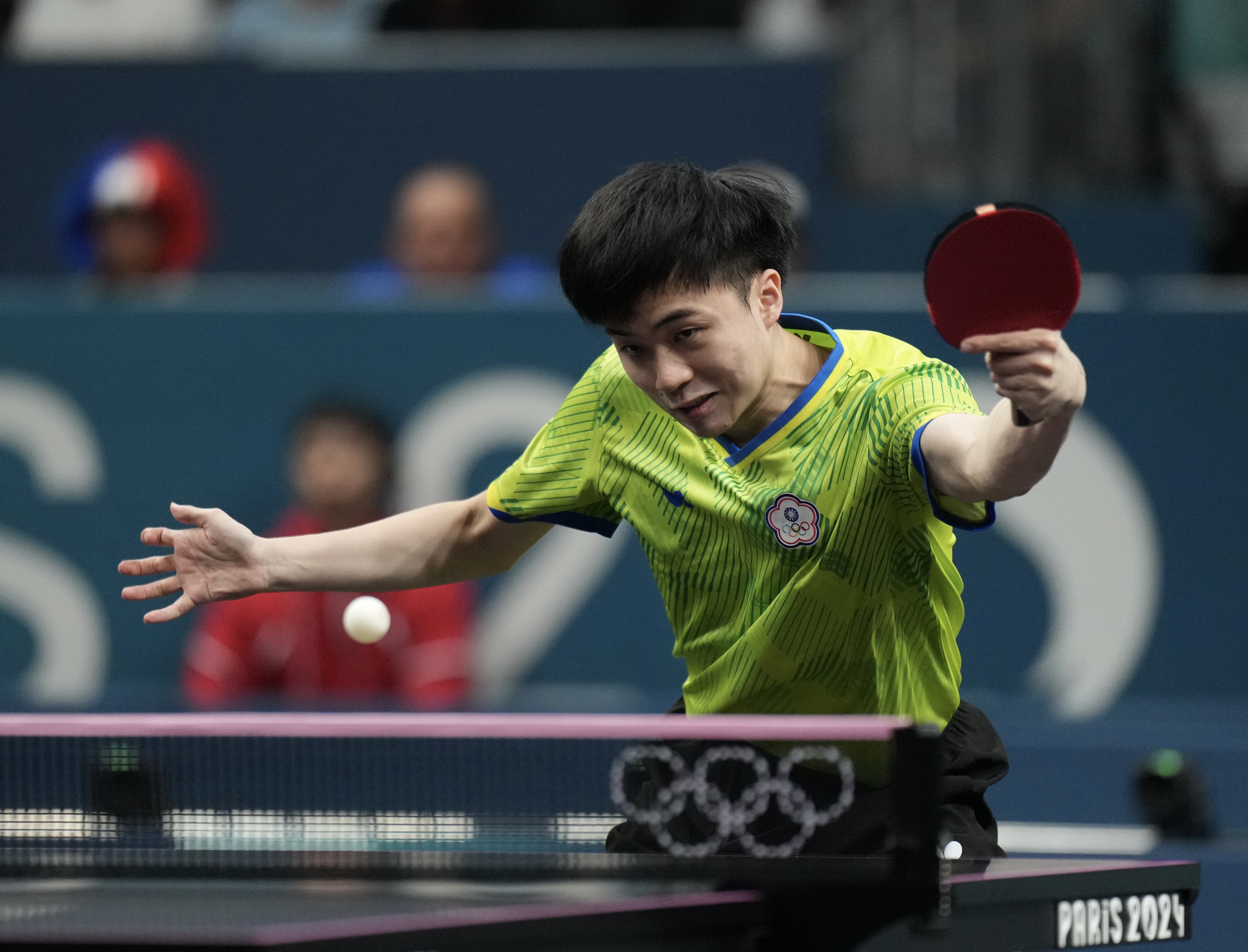 桌球選手們不是想擦汗就能擦。（中華奧會提供）