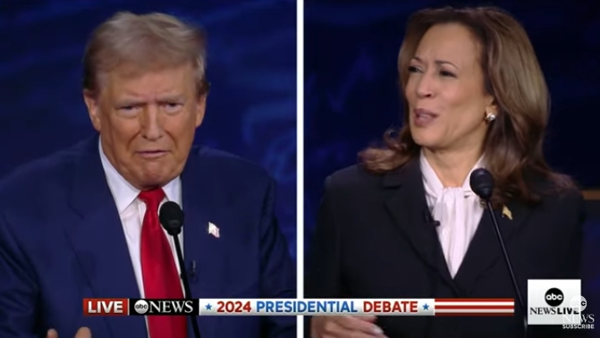 今日上午迎來美國總統大選辯論會，川普（左）與賀錦麗（右）也迎來首次正面交鋒。（翻攝自YouTube@ABC News）