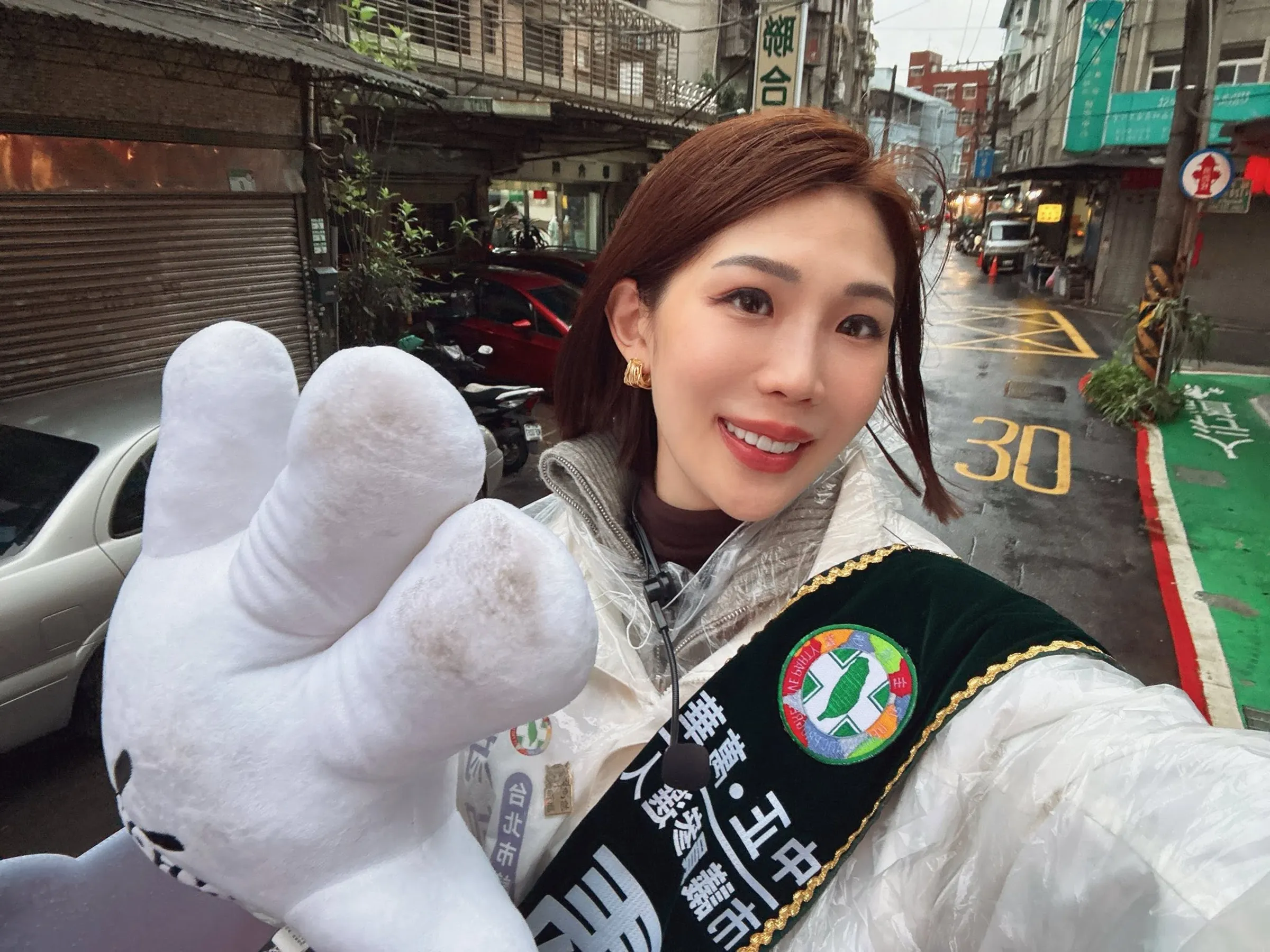 李政軒又爆統戰背景 美女刺客追問蔣萬安:認同「台北不如北京」?不要問A答B