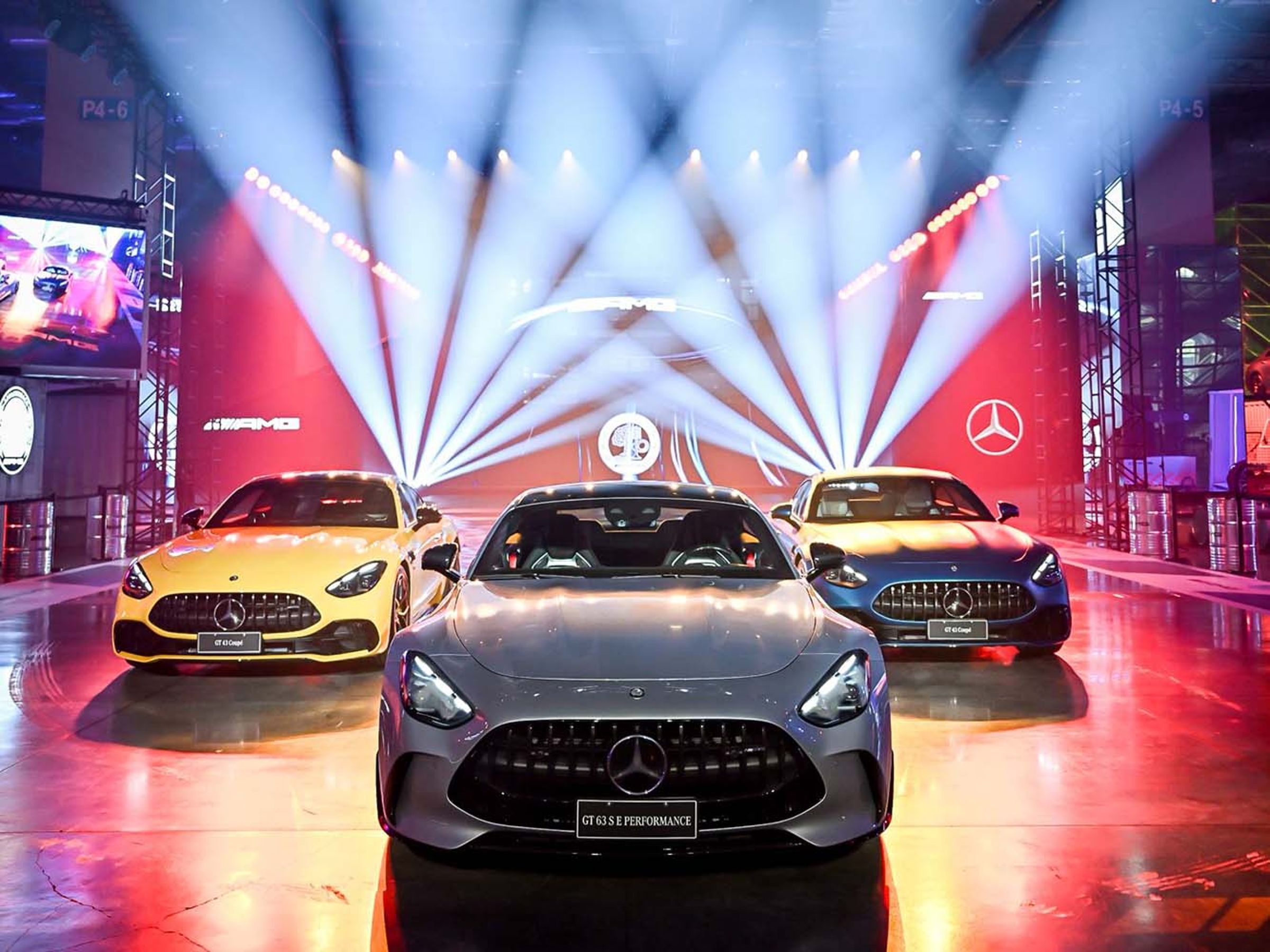 AMG GT Coupé的建議售價分別為GT 43的647萬與GT 63 S的1,076萬。