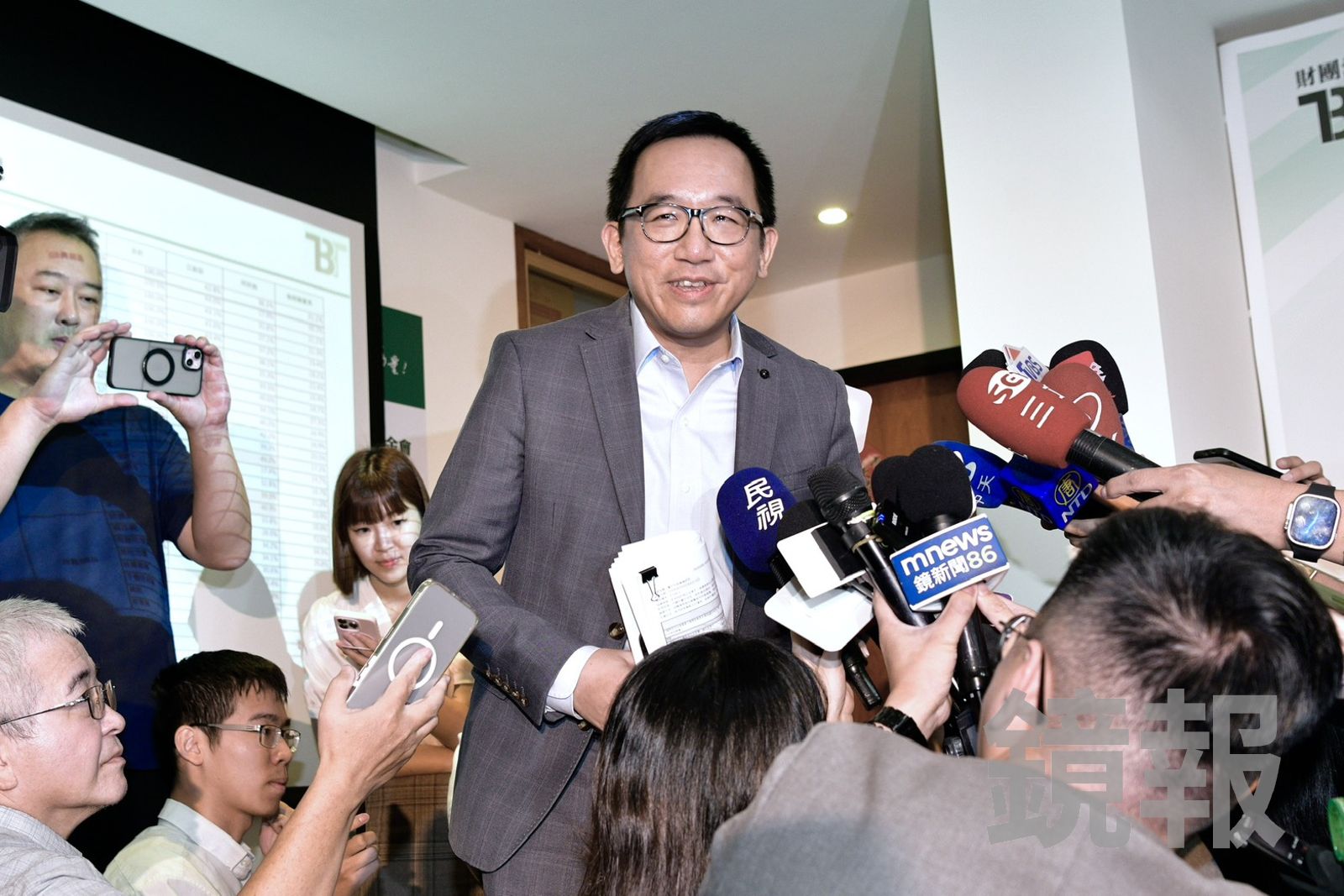 陳致中代姊求解!控趙建銘狂Call 3孩子賣股 帳戶密碼全是他掌控