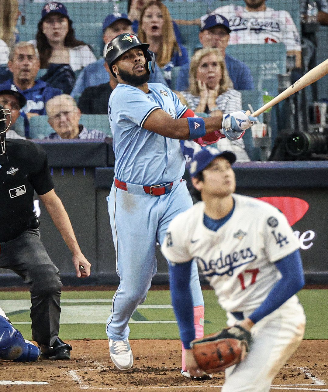 遭小V葛轟出2分砲，大谷坦言失投。（翻攝自X @BlueJays）