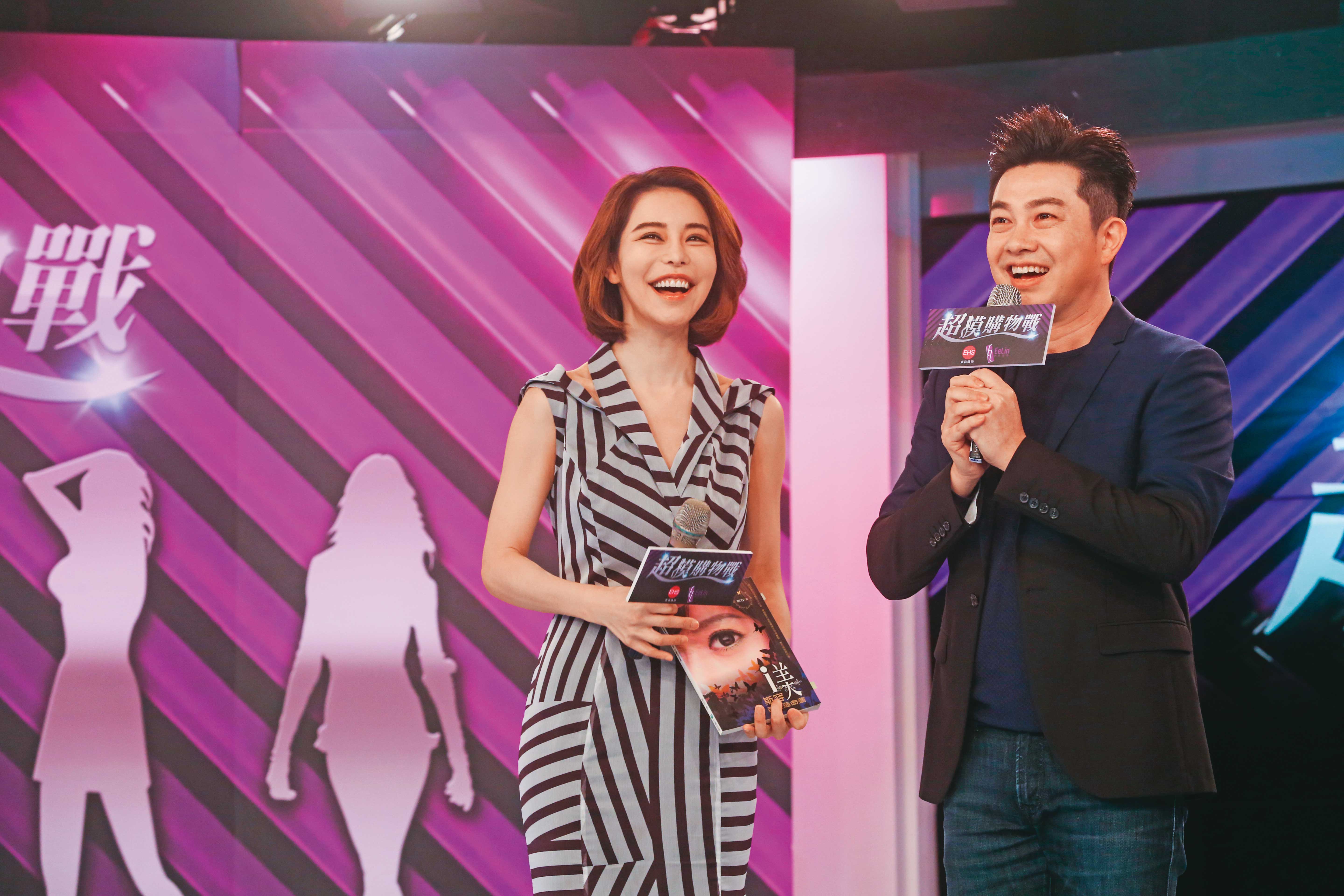 東森集團靠電視購物壯大，購物天后斯容（左）一開口就能締造驚人業績，成為王令麟御用的活動主持人。