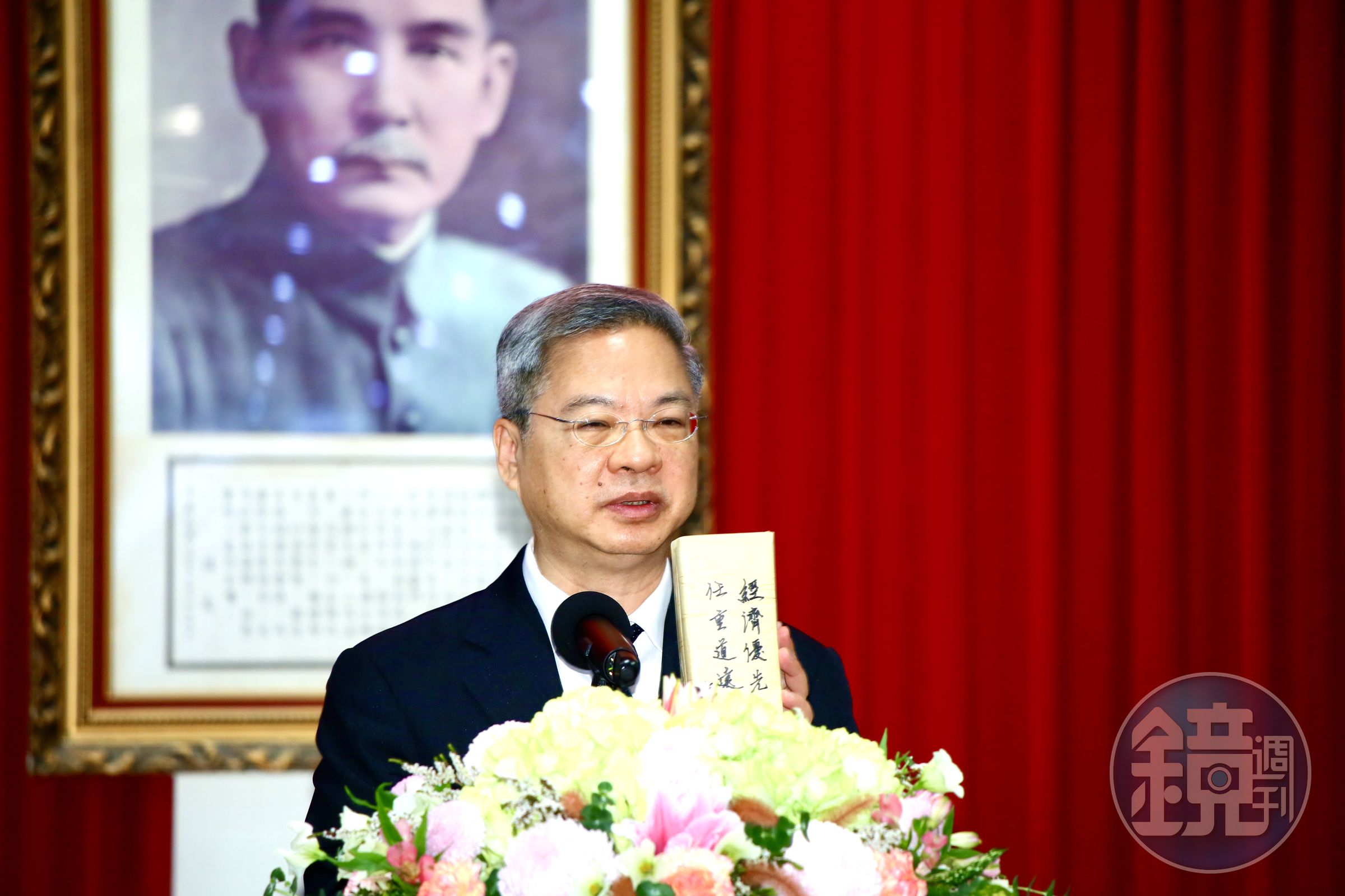 因美國對等關稅影響，台灣已出現大量無薪假，但經濟部對後續談判有信心。（圖為經濟部長龔明鑫）