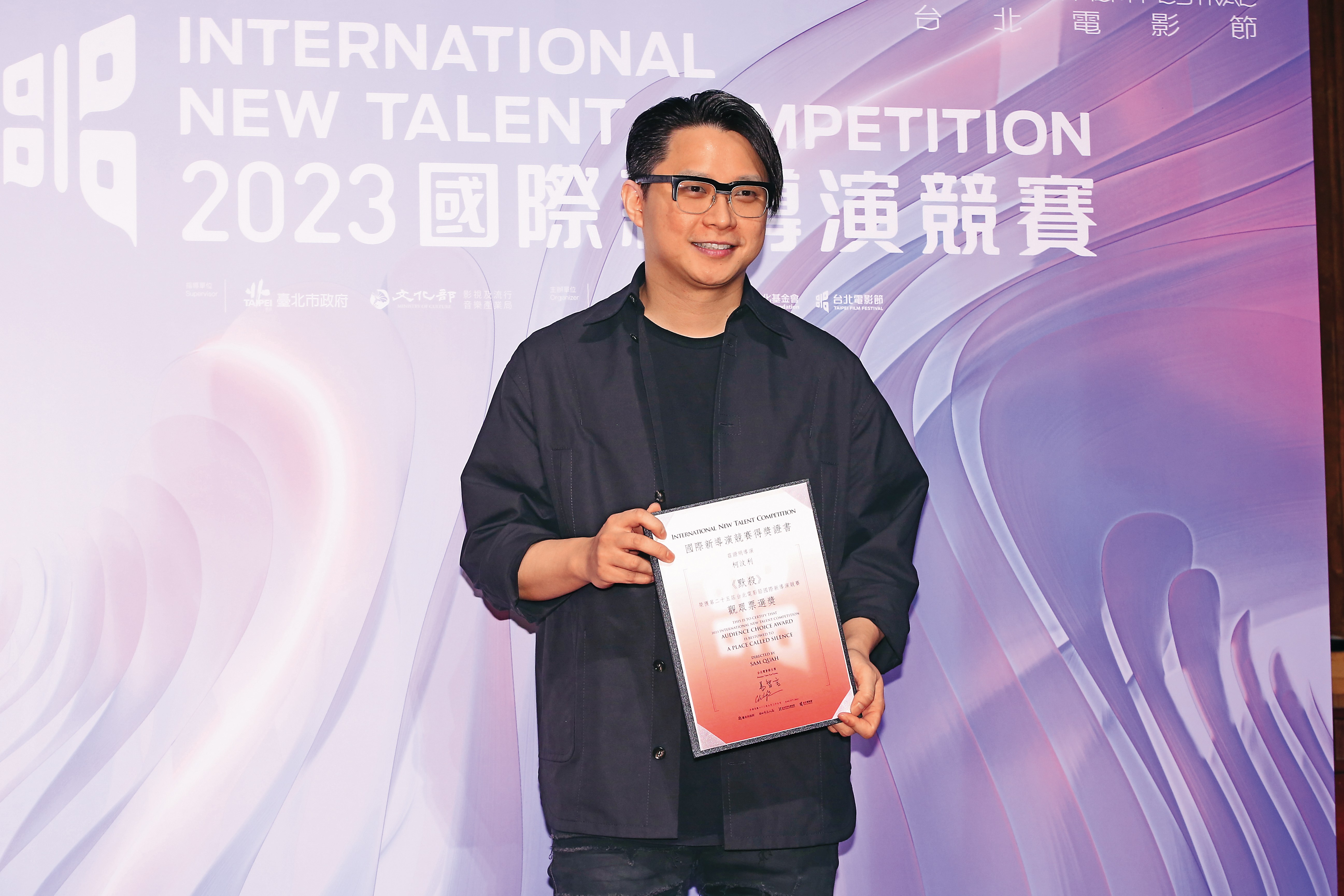 柯汶利是近年竄起的新銳導演,張鈞甯用盡人脈幫他找資源。