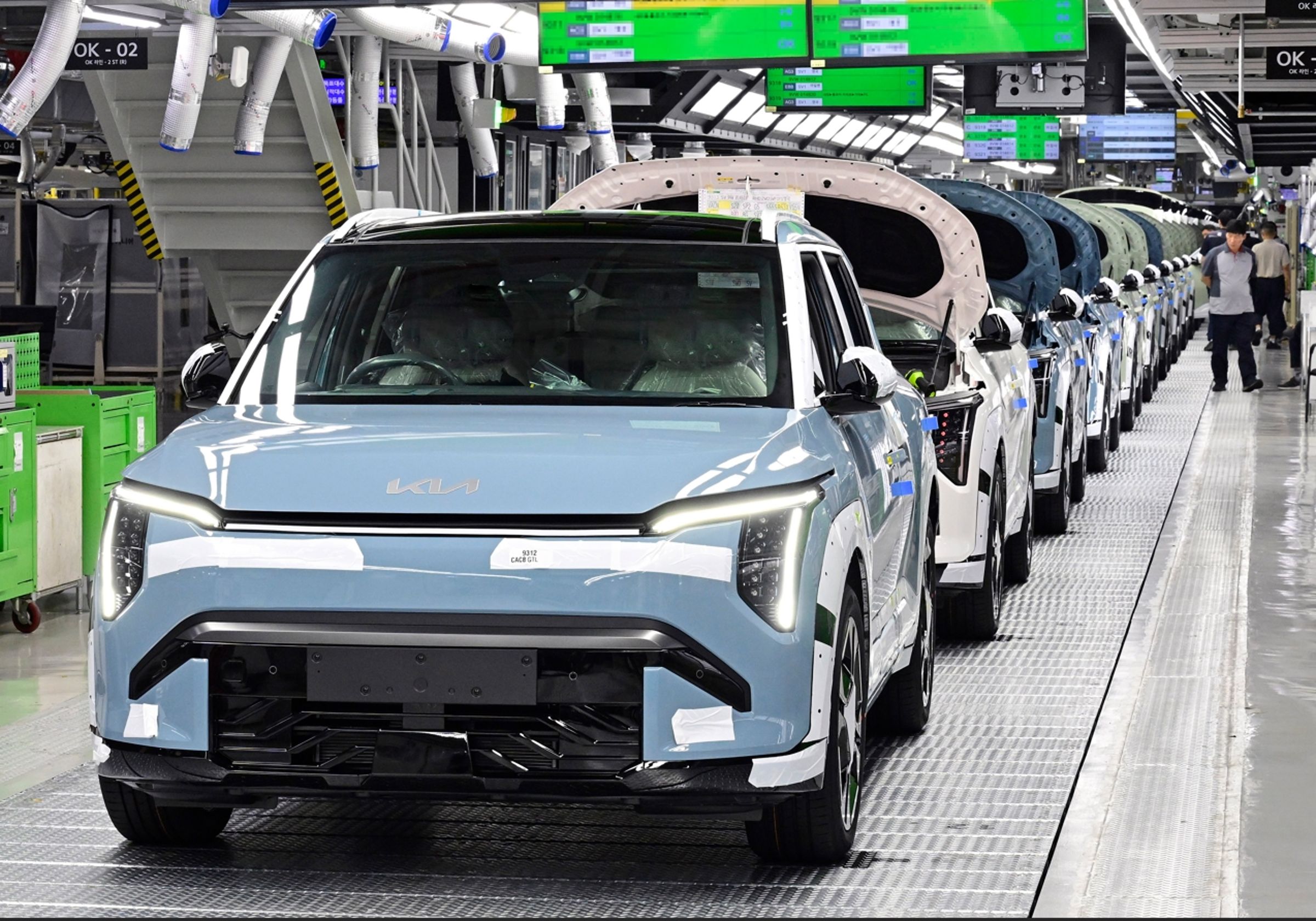 Kia EVO光明工廠以嶄新的自動化產線設施，大規模投入生產全新The Kia EV3。