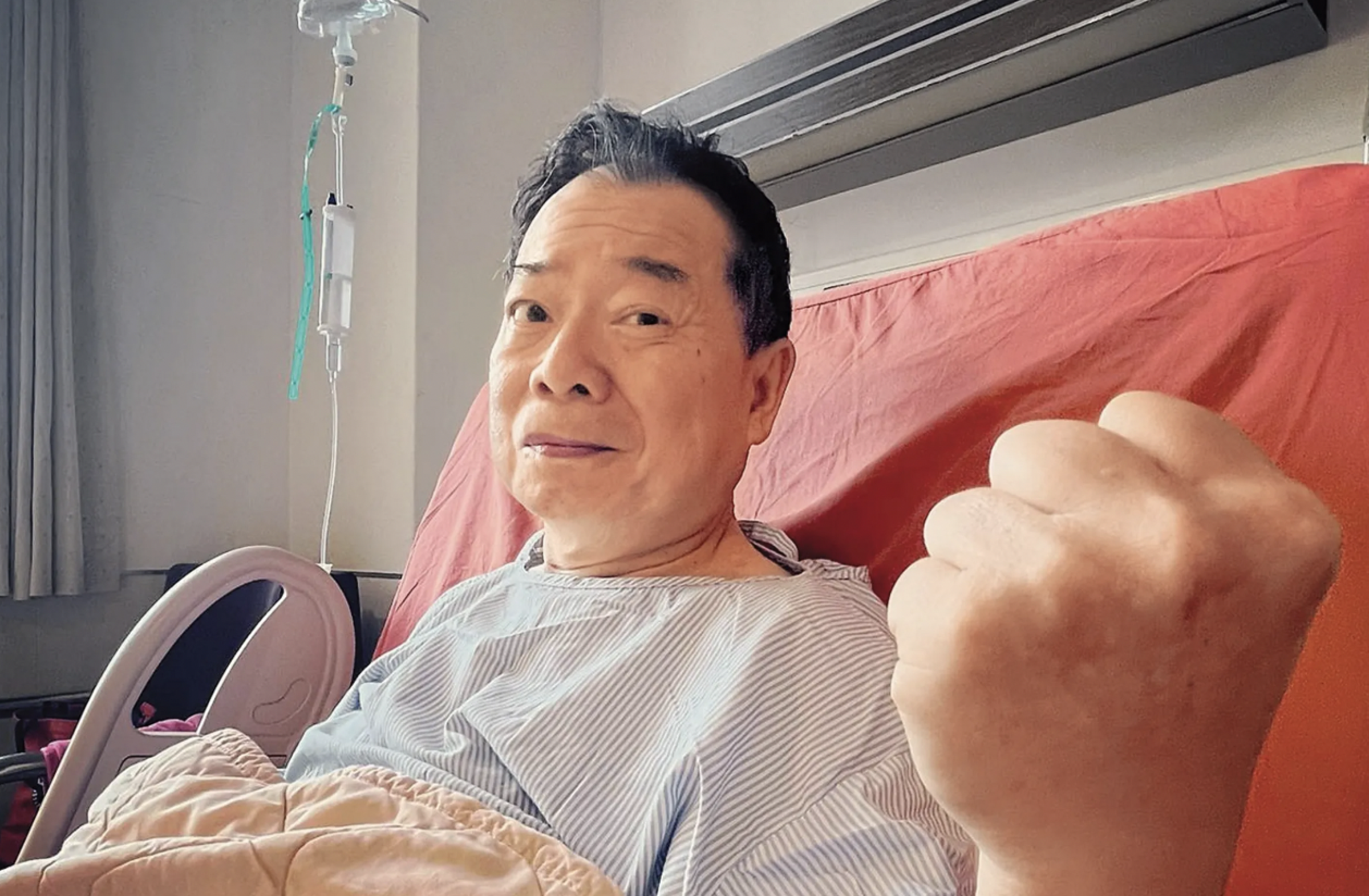 資深藝人廖峻因中風緊急送醫。(翻攝自錦德臉書)