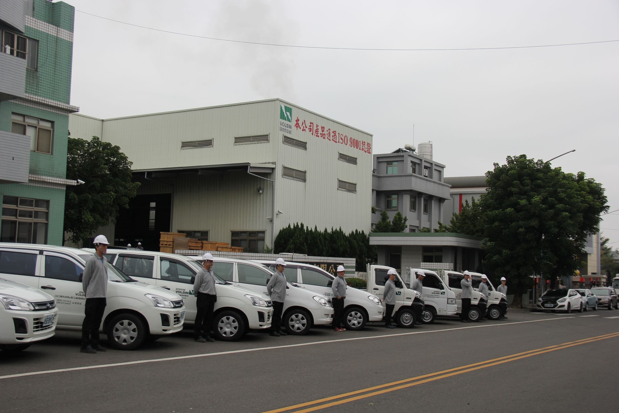 宏偉電機手握6000台電梯維保業務，據點眾多，做到24小時服務。（宏偉提供)