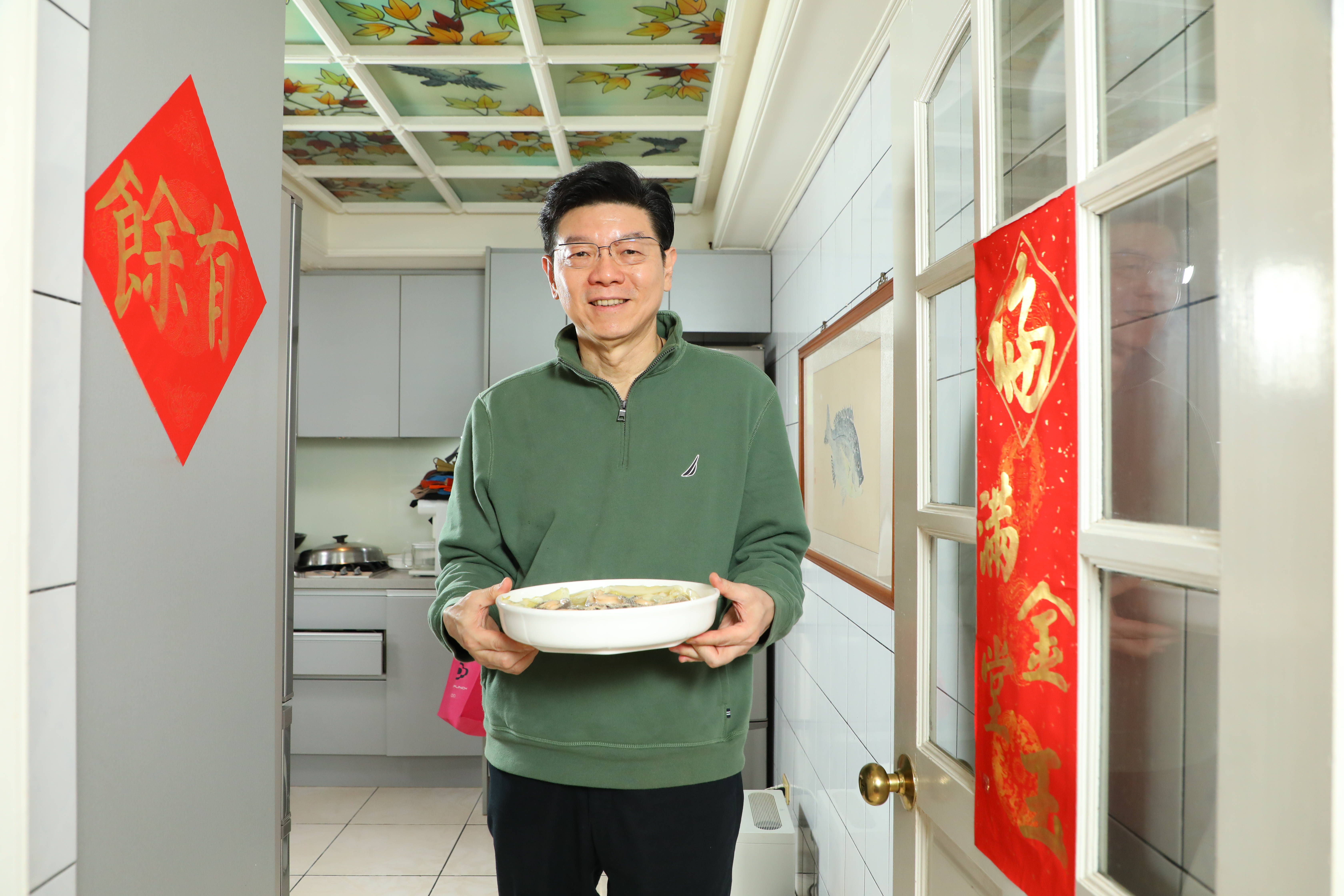 已出版兩本《裴社長廚房手記》的裴偉,現在正走遍全台,籌備以小吃為主題的第三本美食書。