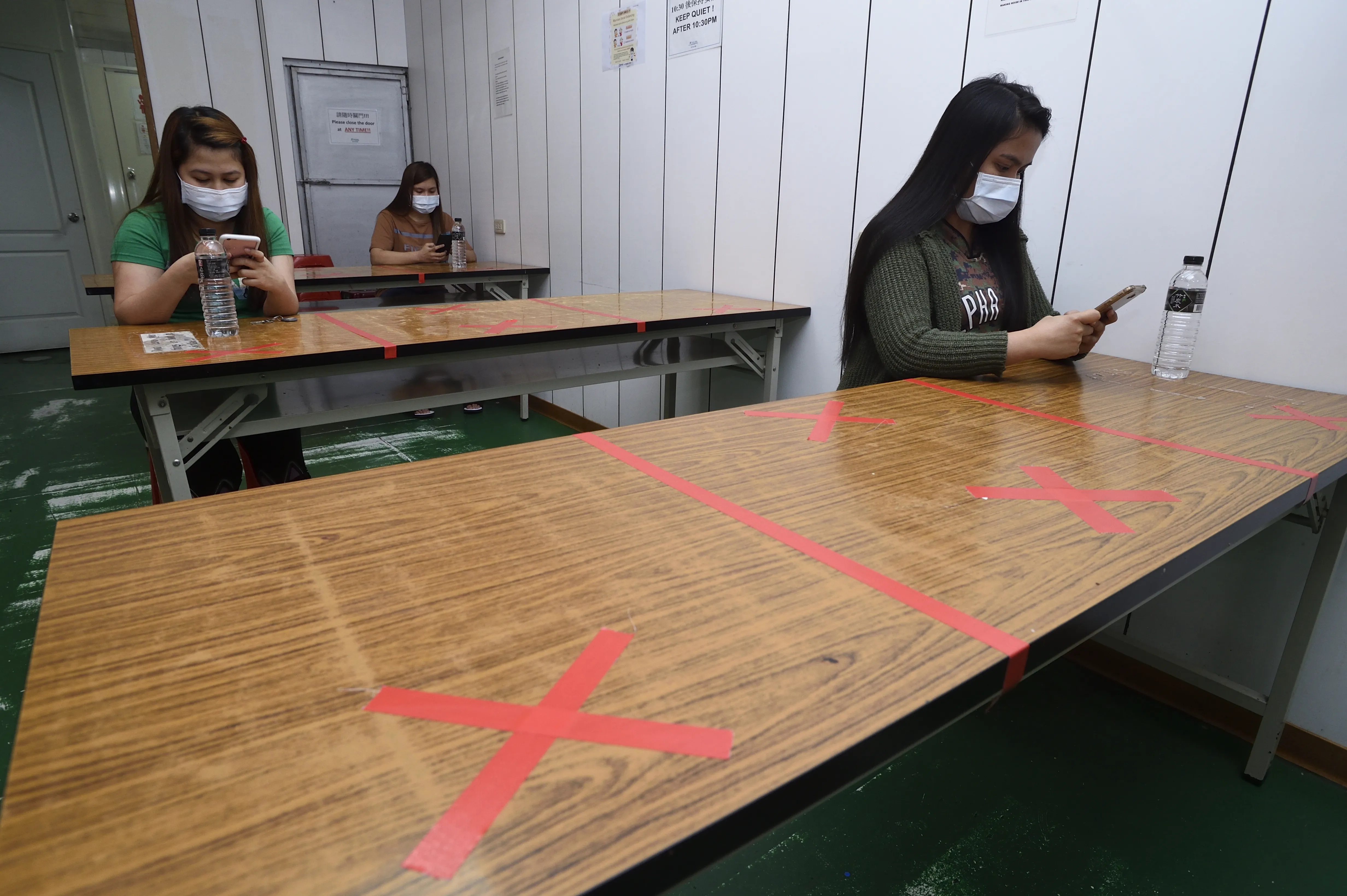 台灣產業需要外籍移工填補缺工問題。（本刊資料照）