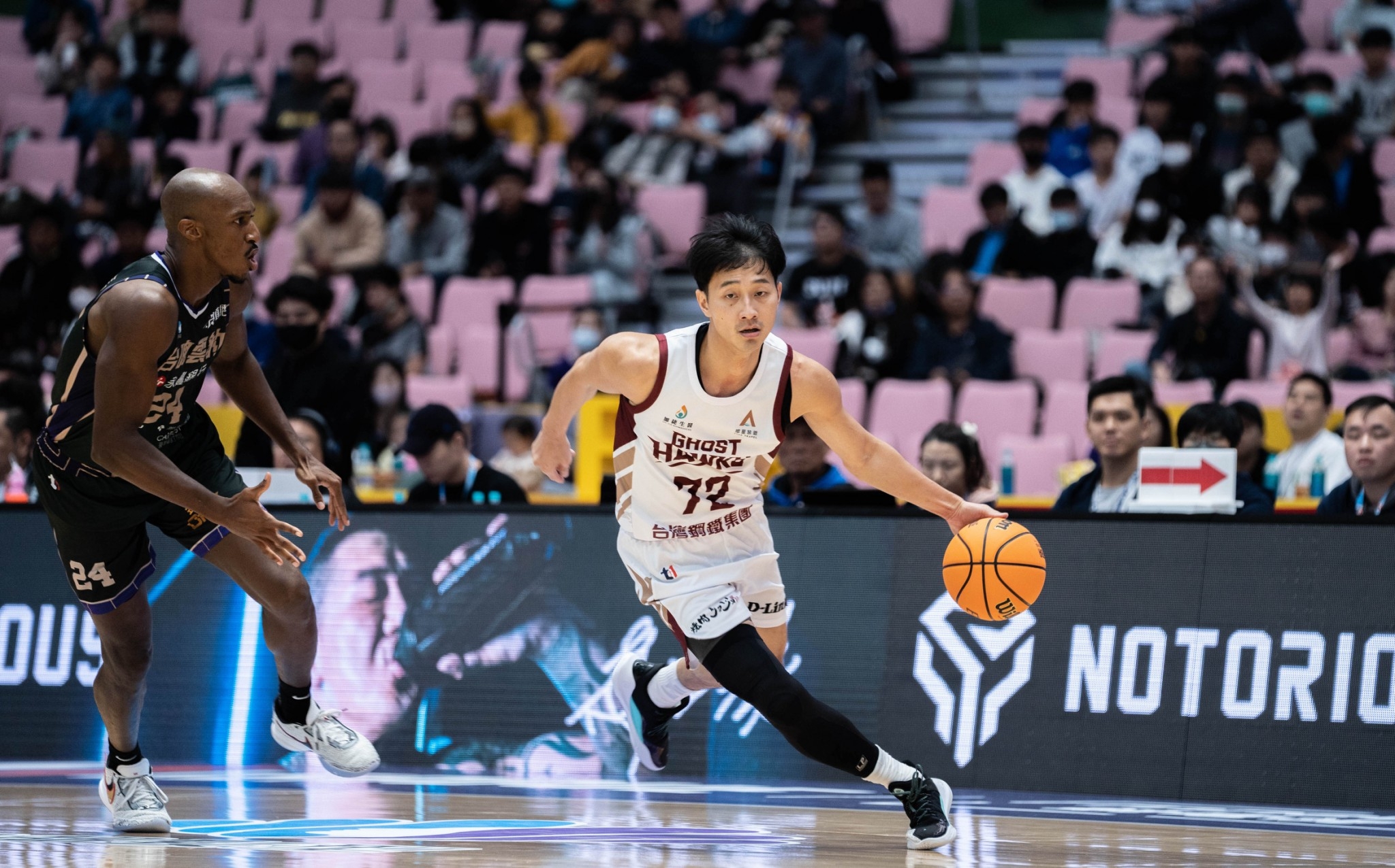 歷經超過400天的漫長復健，台鋼獵鷹後衛呂濟而重回賽場。（台鋼獵鷹提供）