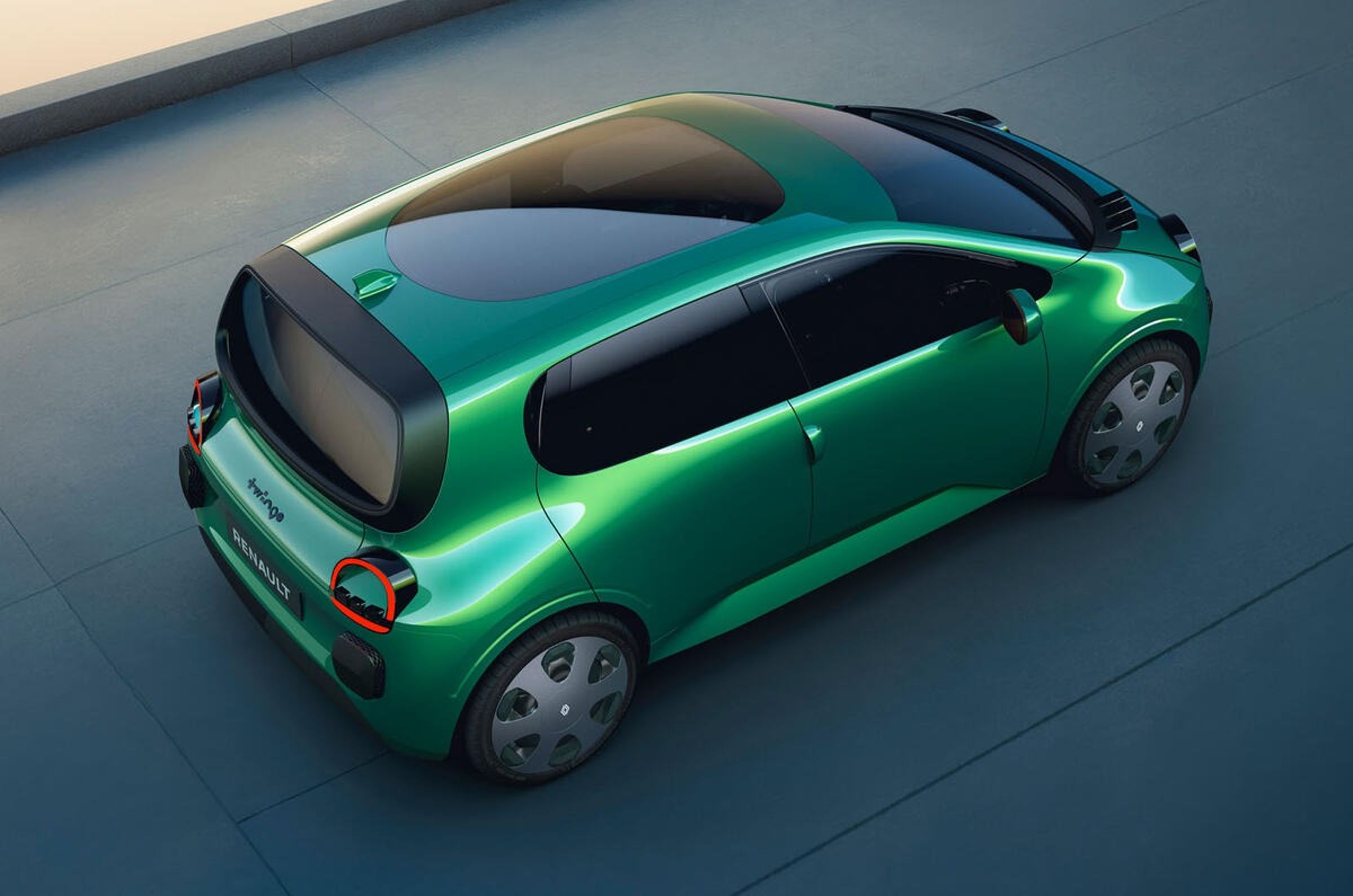 Renault 表示Twingo 原型車已具備行駛能力，雖然尚未公布動力系統的細節，但據了解其結構與 Renault 5 採用的系統密切相關。  