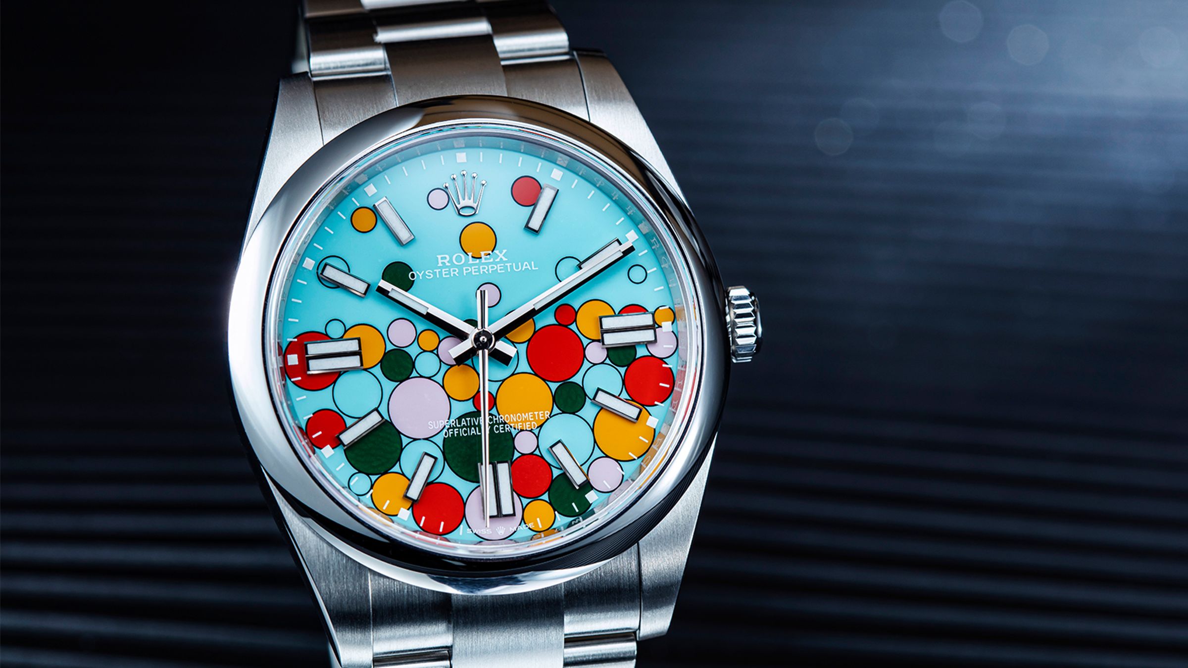 勞力士2023年推出被暱稱為泡泡錶的話題款Oyster Perpetual 41,從定價NTD215,000,漲到NTD227,000,約6.8%的漲幅算是不小的波動。