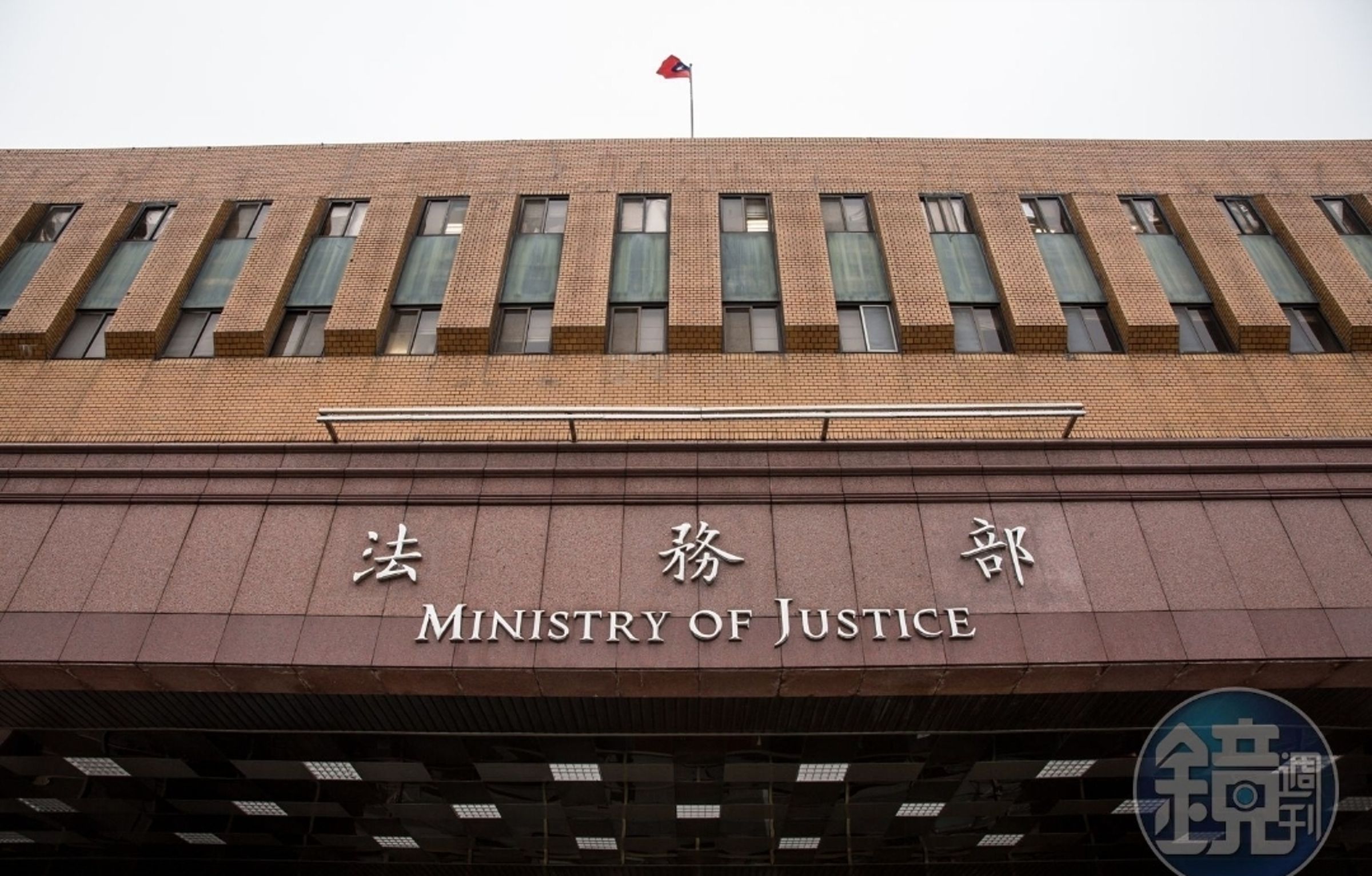 有媒體爆毒詐犯塞爆監所免關恐淪美零元購後塵，法務部晚間急發3聲明斥誤導與論。資料照