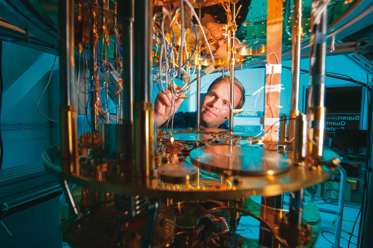 量子電腦因為相較於超級電腦擁有更龐大的運算潛力,已成為Google、IBM、Microsoft等科技巨擘兵家必爭之地。(圖片來源:Reidar Hahn FERMILAB)