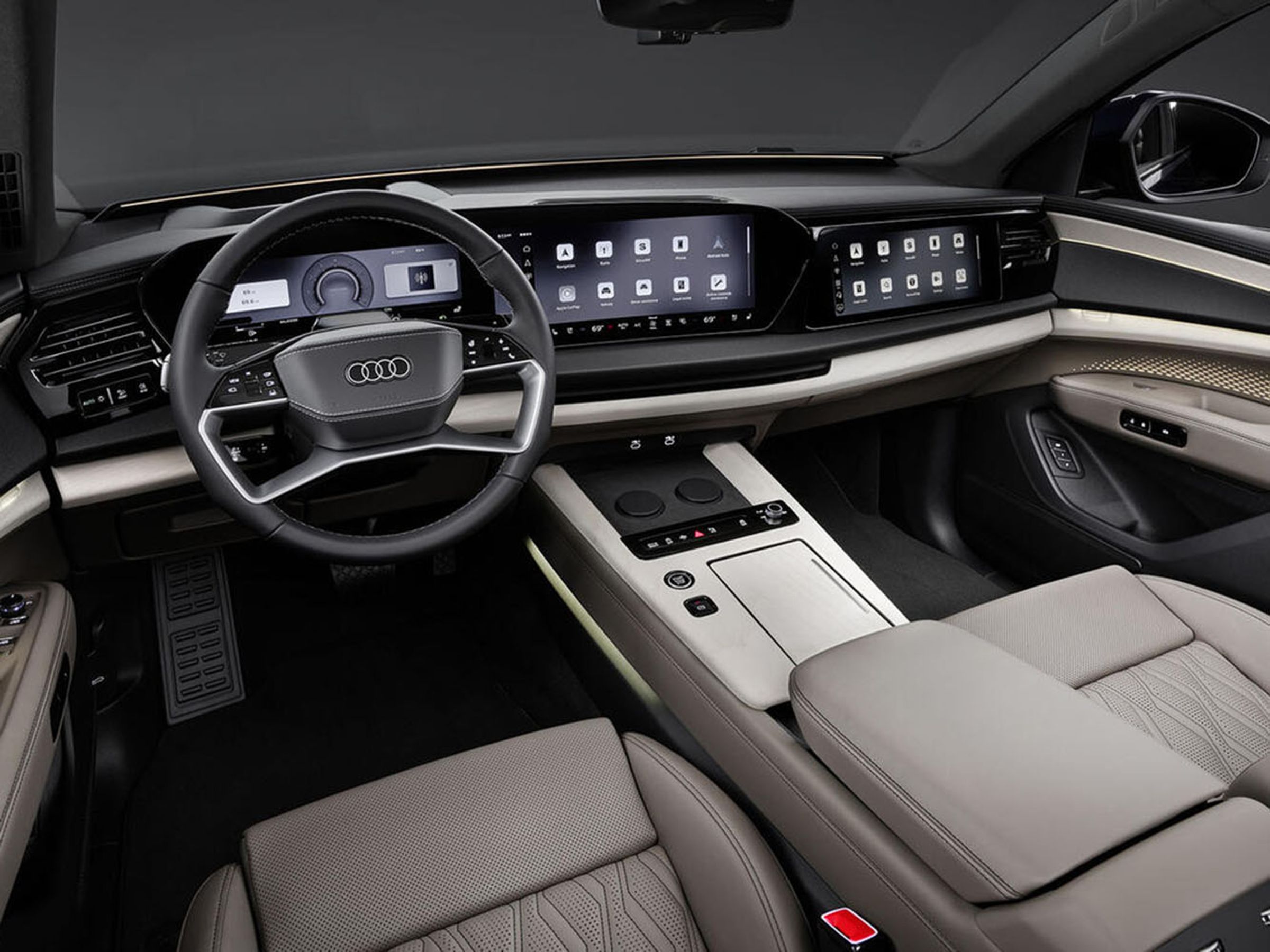 駕駛座艙延續新世代 Audi 家族設計，採用與全新 A6、Q7 相同的三螢幕數位座艙配置。