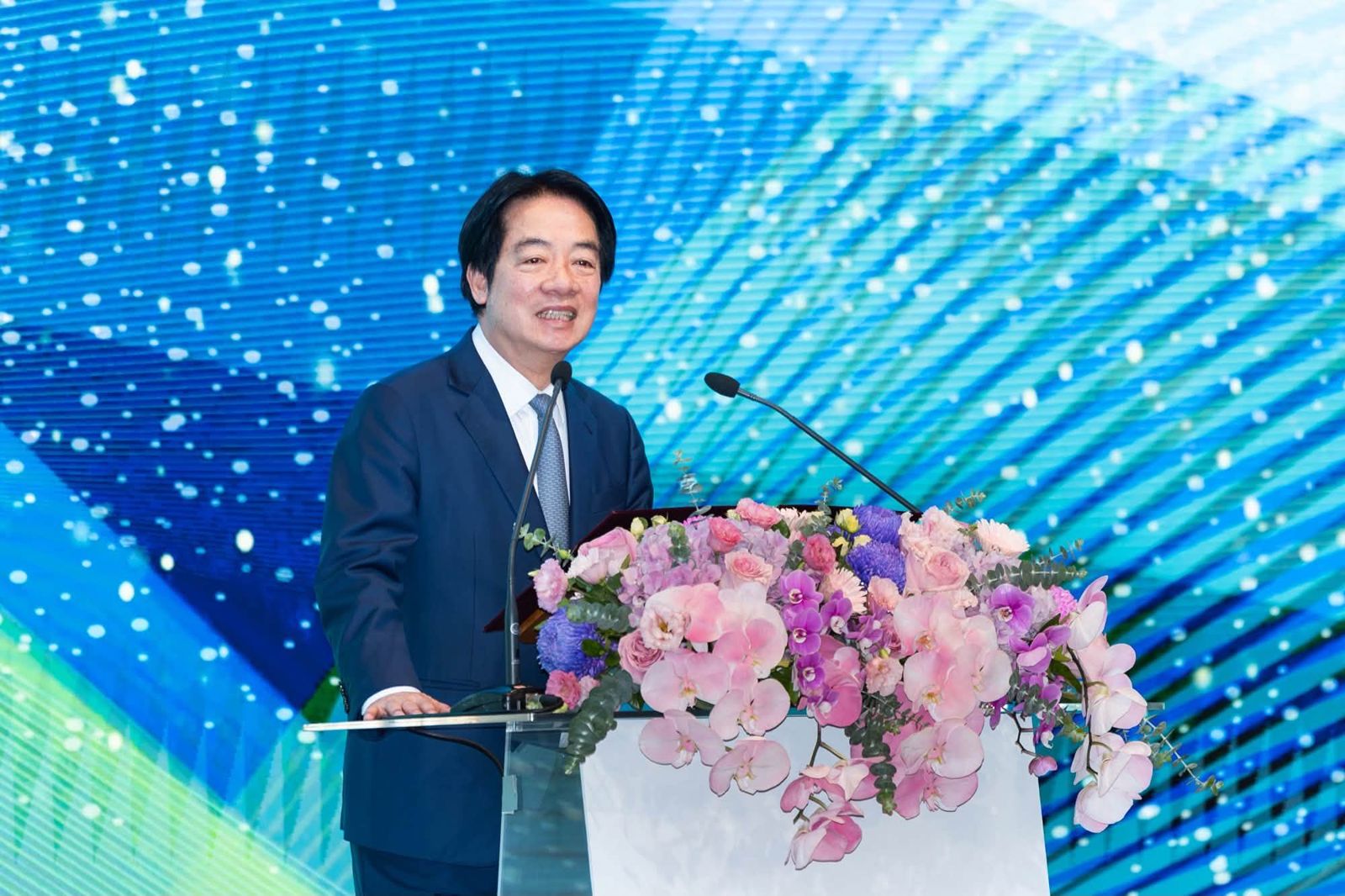 總預算遭刪480億!賴清德發聲「遺憾不合理刪凍」 盼立法院回歸理性監督