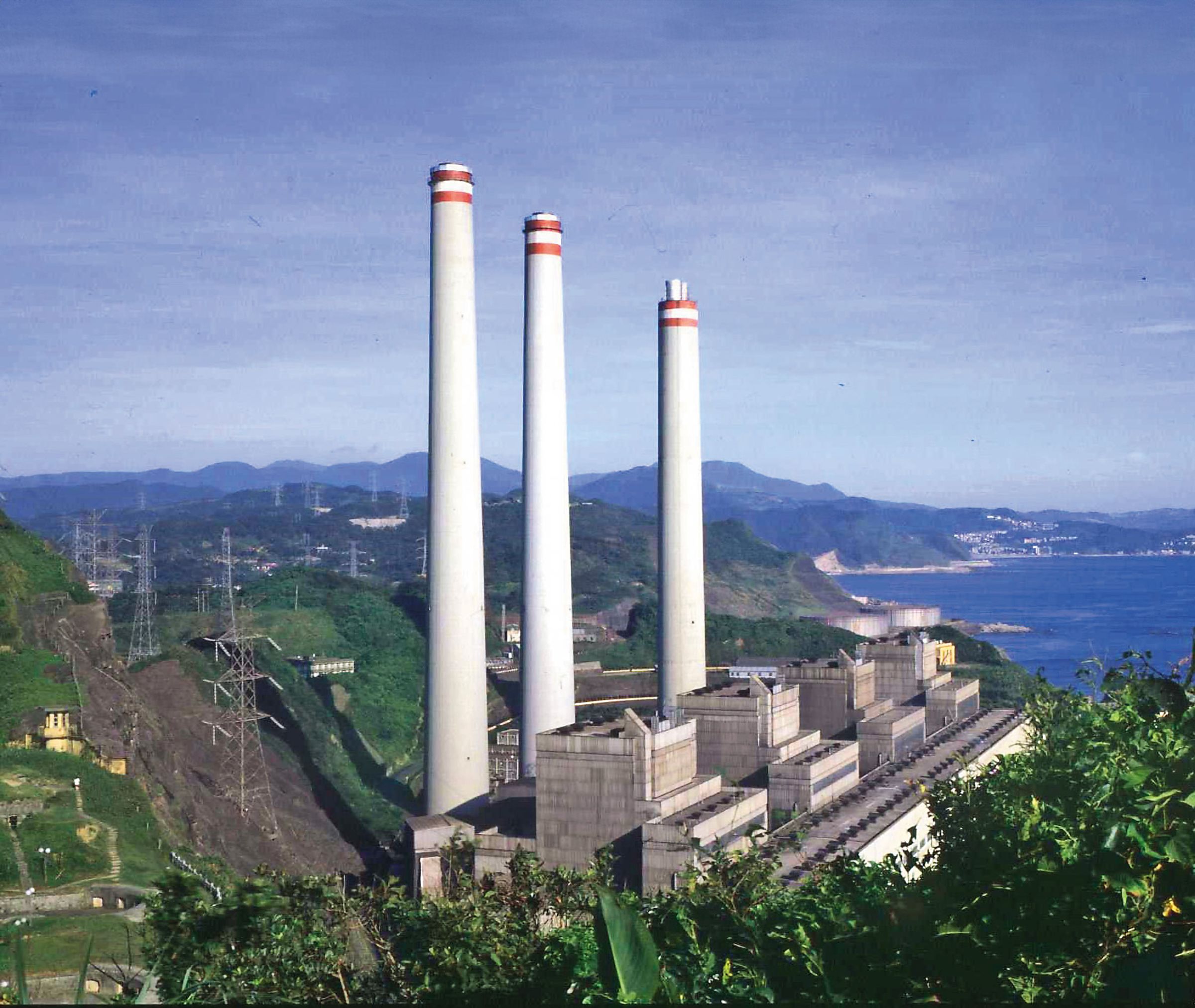 基隆協和電廠將原本燃油機組改建為燃氣機組，將興建第4座天然氣接收站（四接）。（台電提供）