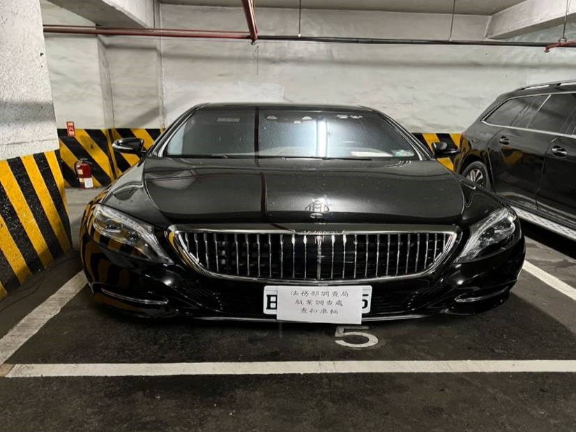 洪岳鵬座車遭查扣。（法務部調查局航業調查處提供）
