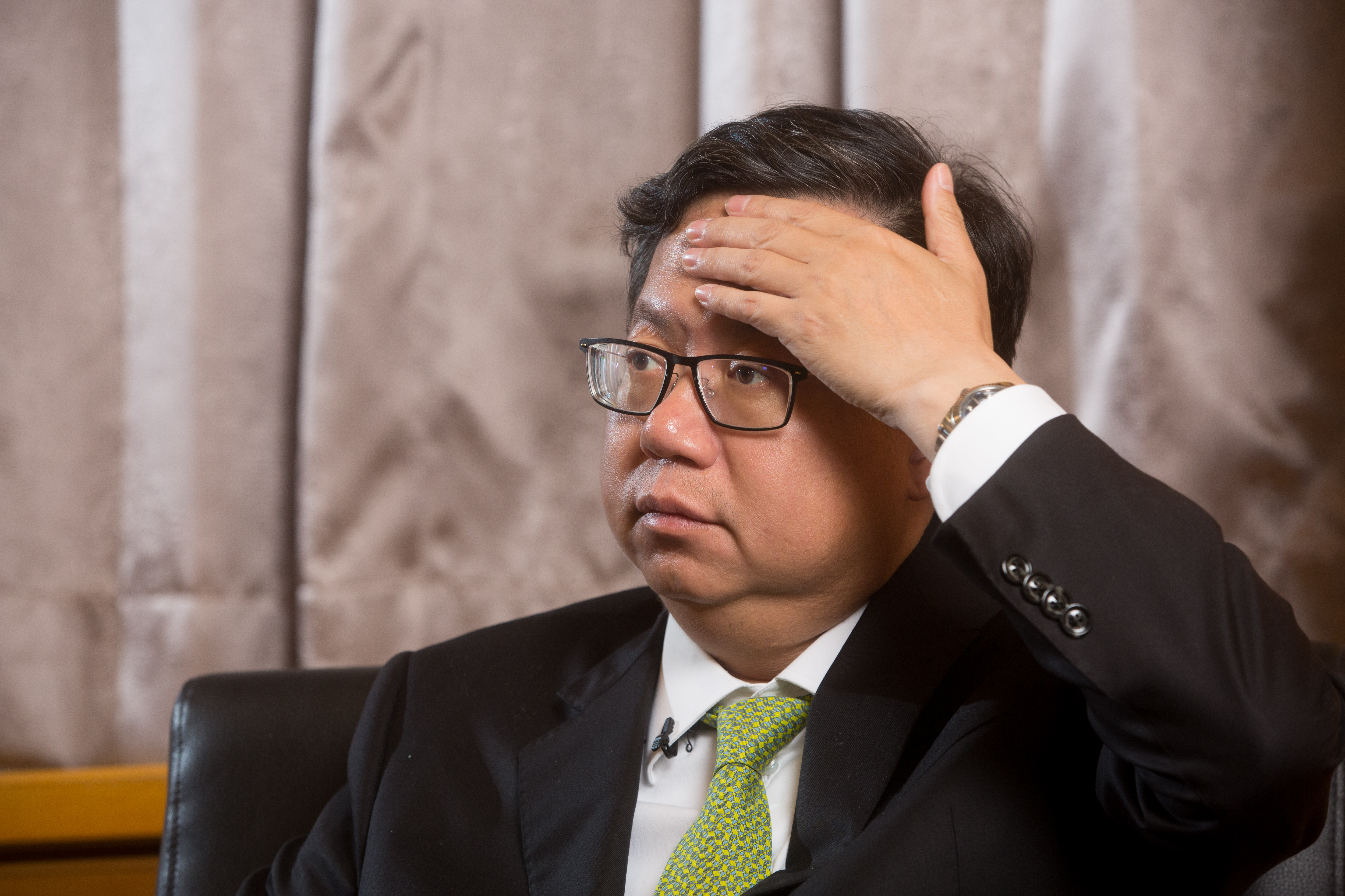 國民黨侯友宜緊咬進口蛋議題,還影射行政院副院長鄭文燦(圖)是雞蛋「門神」,鄭今反擊回應此事,指已委請律師提吿。(本刊資料照)