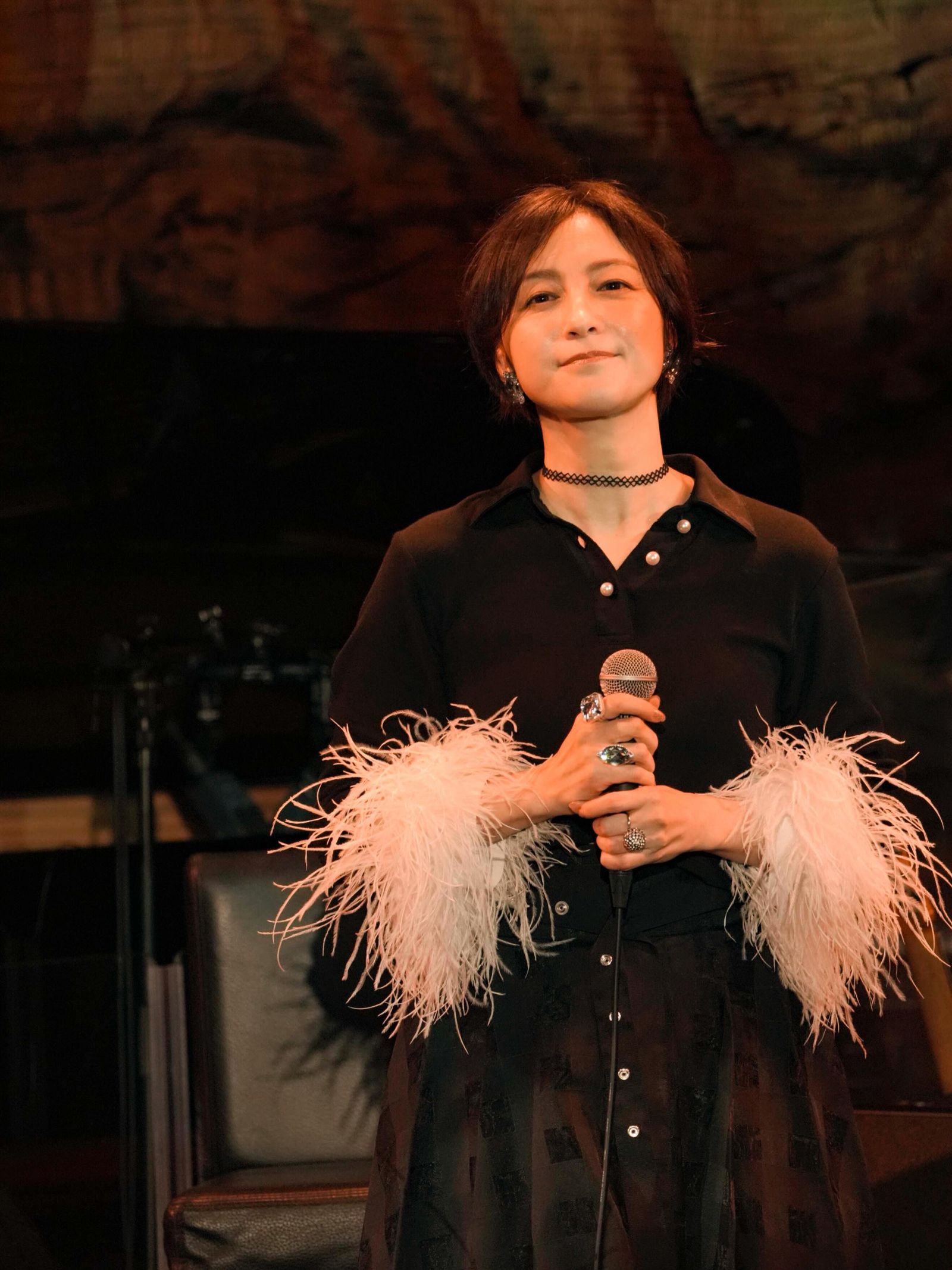 廣末涼子表示會卸下過去裝腔作勢維持完美的形象，想以真實面貌重新出發。（翻攝廣末涼子IG）
