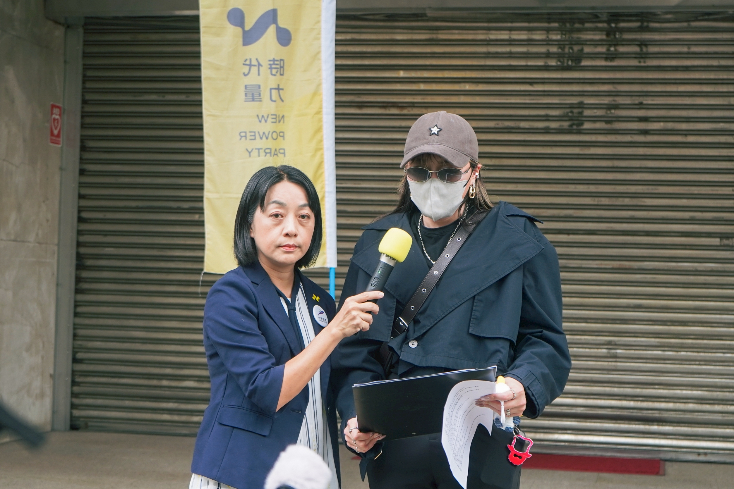 假辦案逼妹子脫剩內衣拍照！第7受害女...色警滅證竟遭不起訴　警局祭二大過免職處分