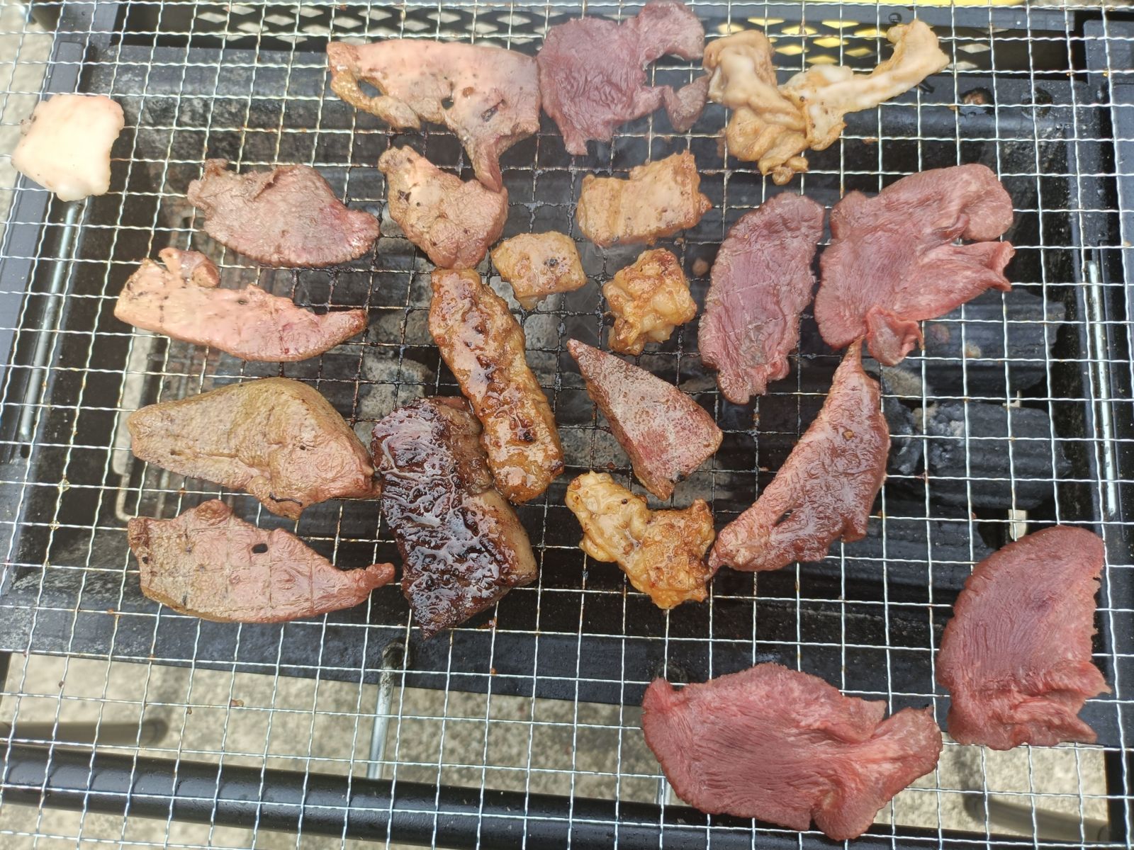 中秋烤肉別再吐司夾肉 網友換一物神搭配美味升級