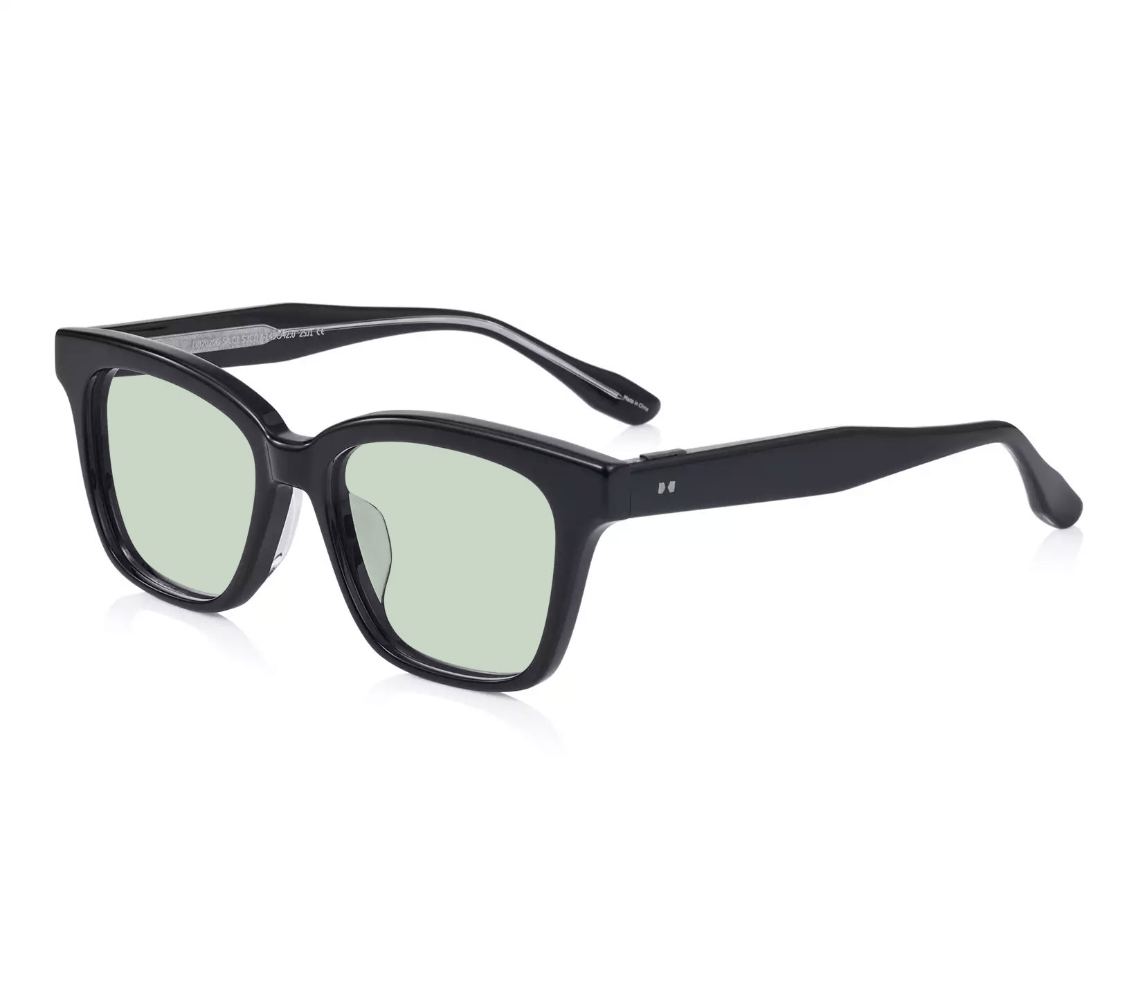 木村同款眼鏡（煙青綠鏡片）。NT$4,790（OWNDAYS提供）