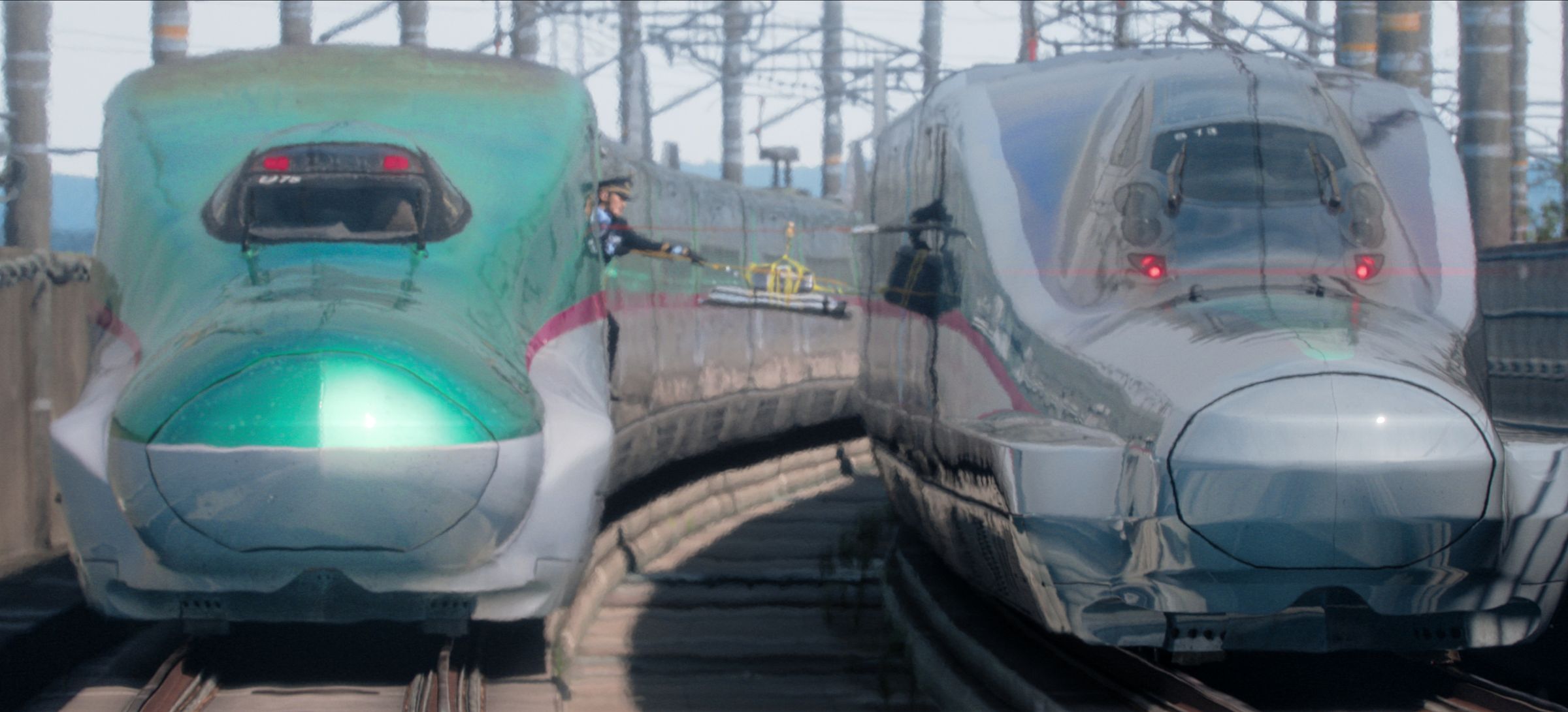 為了解除炸彈危機，《新幹線驚報倒數》上演各種拆彈的驚險場面。（Netflix提供）