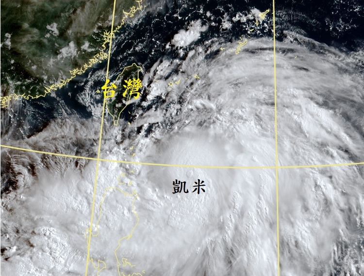 鄭明典今po文示警,凱米颱風的環流接觸陸地之前,應該會有一段颱風結構增強發展的過程。(翻攝自鄭明典臉書)